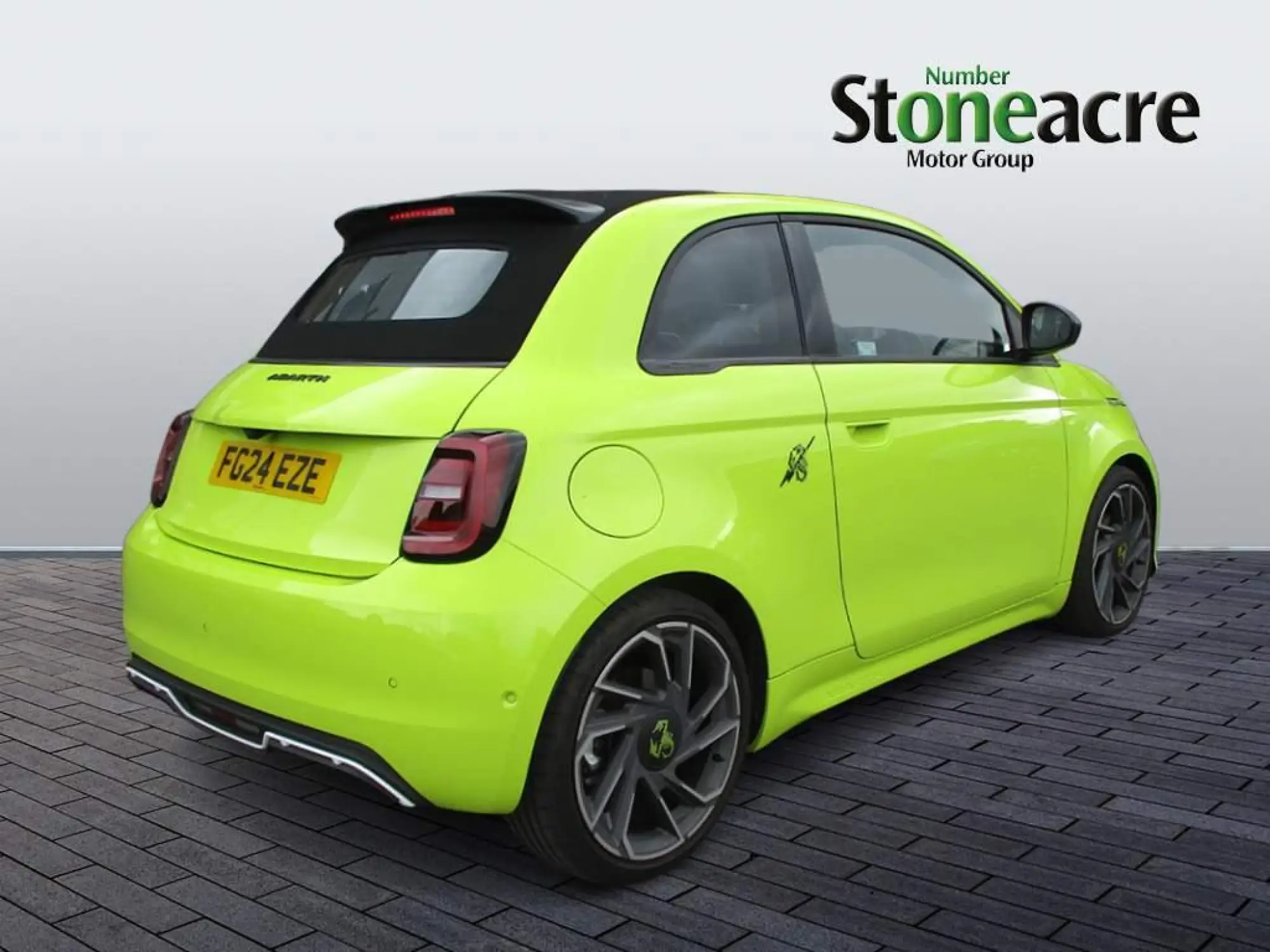 Abarth 500e Cabrio 42kWh Turismo Auto 2dr FG24EZE Image 3