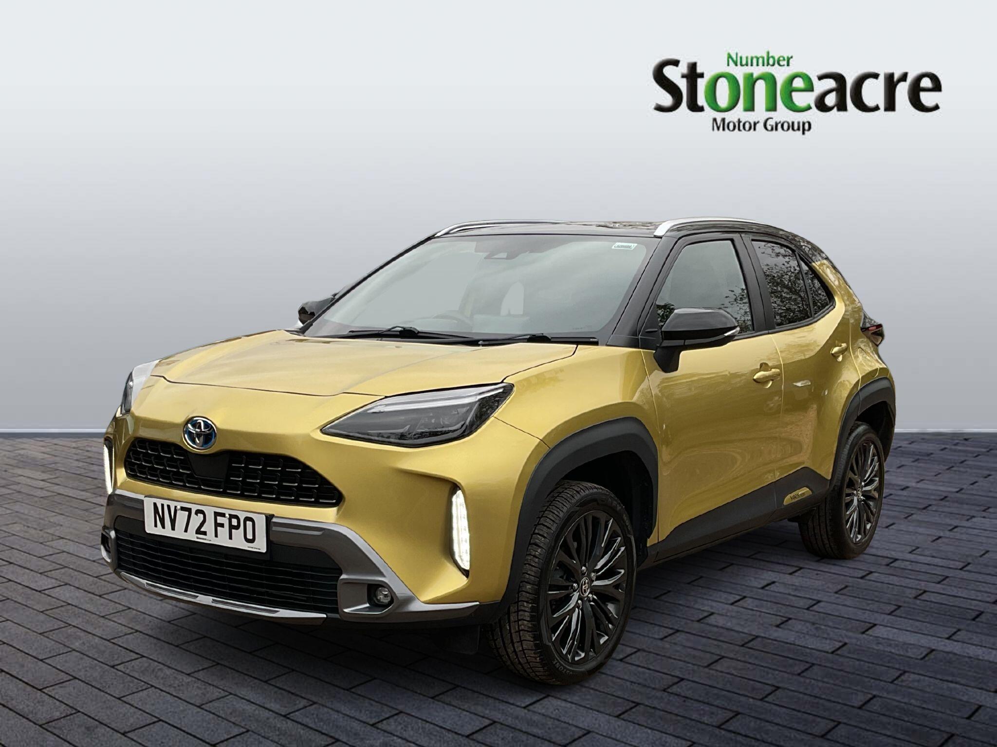 Toyota Yaris Cross 1.5 VVT-h Dynamic SUV 5dr Petrol Hybrid E-CVT Euro 6 (s/s) (116 ps) NV72FPO Image 3