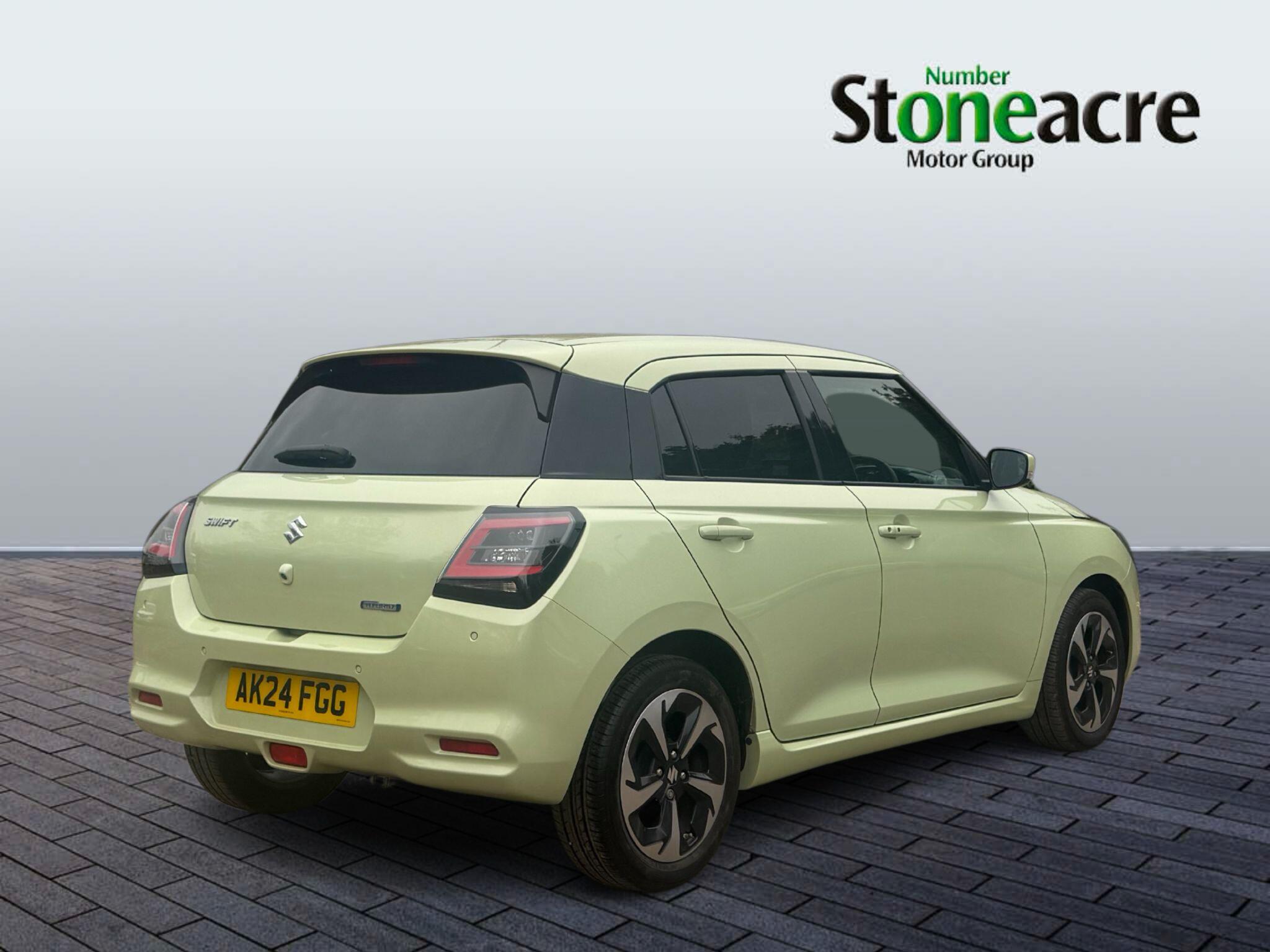 Suzuki Swift Image 2