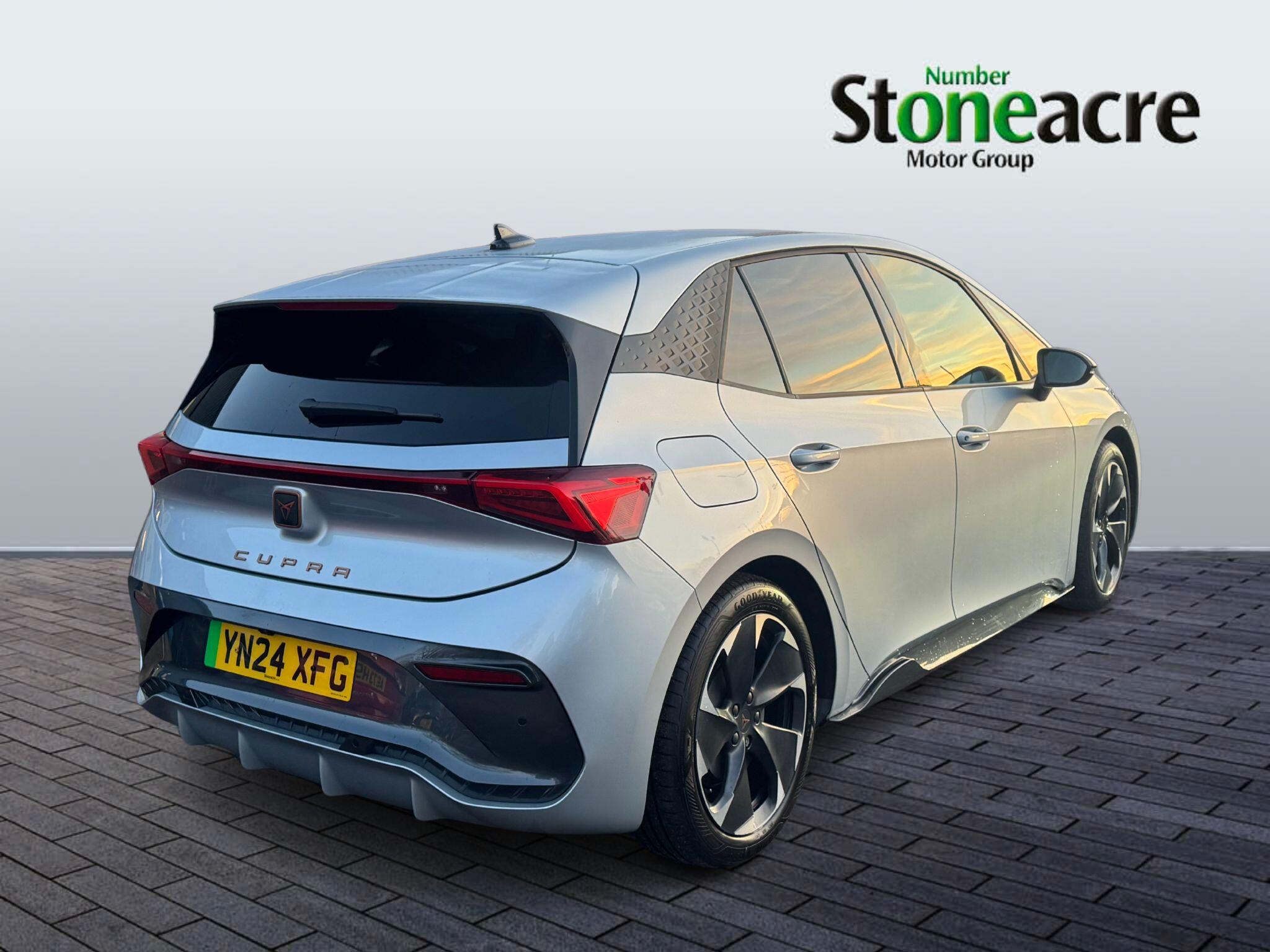 CUPRA Born 169kW e-Boost V2 58kWh 5dr Auto YN24XFG Image 3