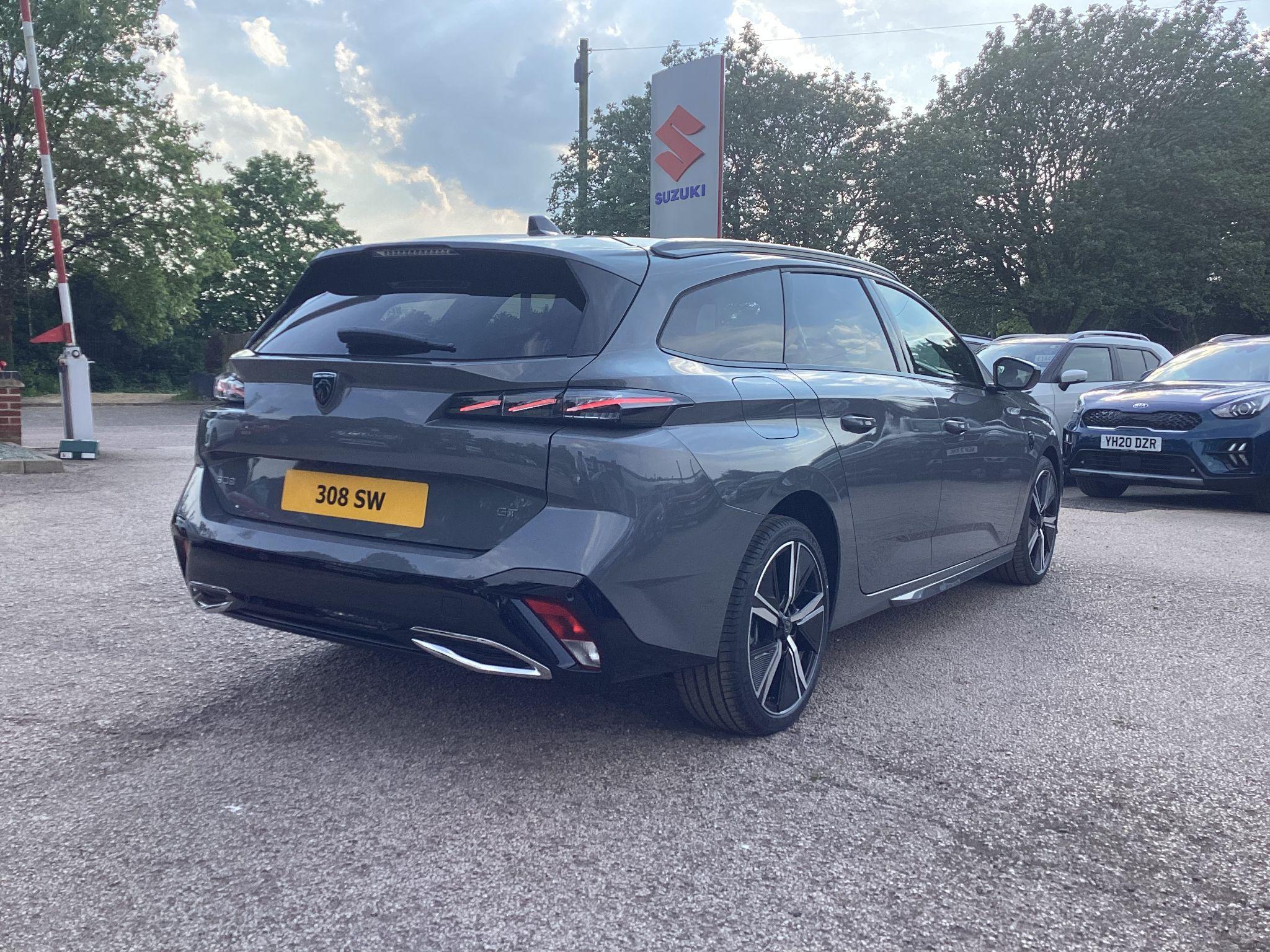 Peugeot 308 SW 1.5 BlueHDi GT EAT Euro 6 (s/s) 5dr null Image 3