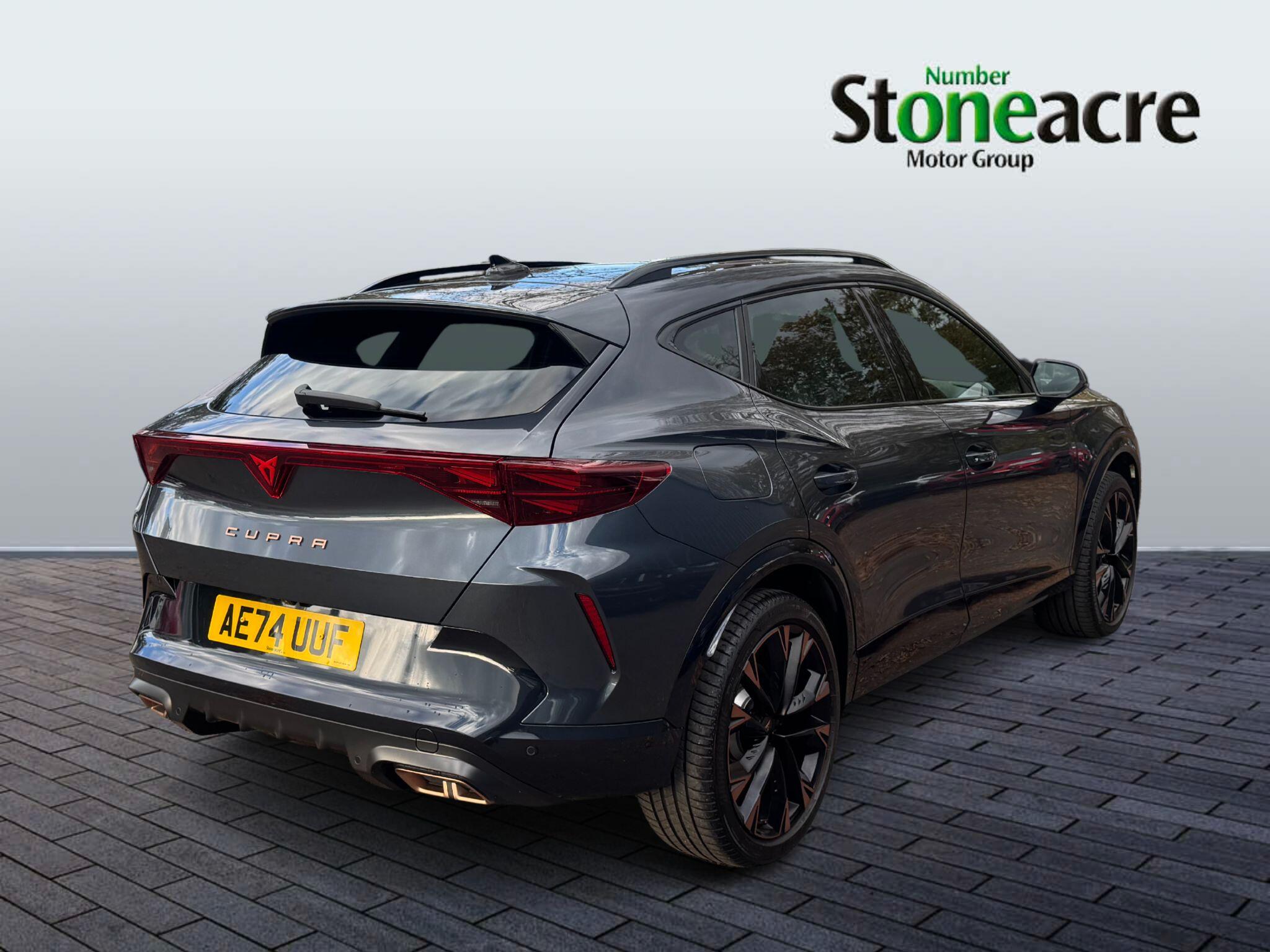 CUPRA Formentor 1.5 eHybrid 25.8kWh VZ First Edition DSG Euro 6 (s/s) 5dr AE74UUF Image 3