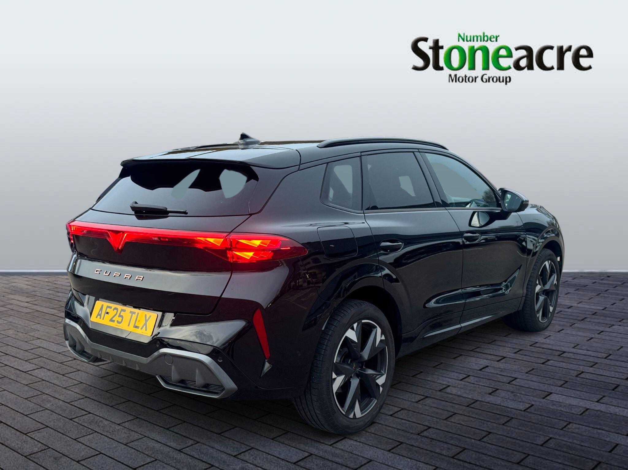 CUPRA Terramar 1.5 eTSI V2 DSG Euro 6 (s/s) 5dr AF25TLX Image 3
