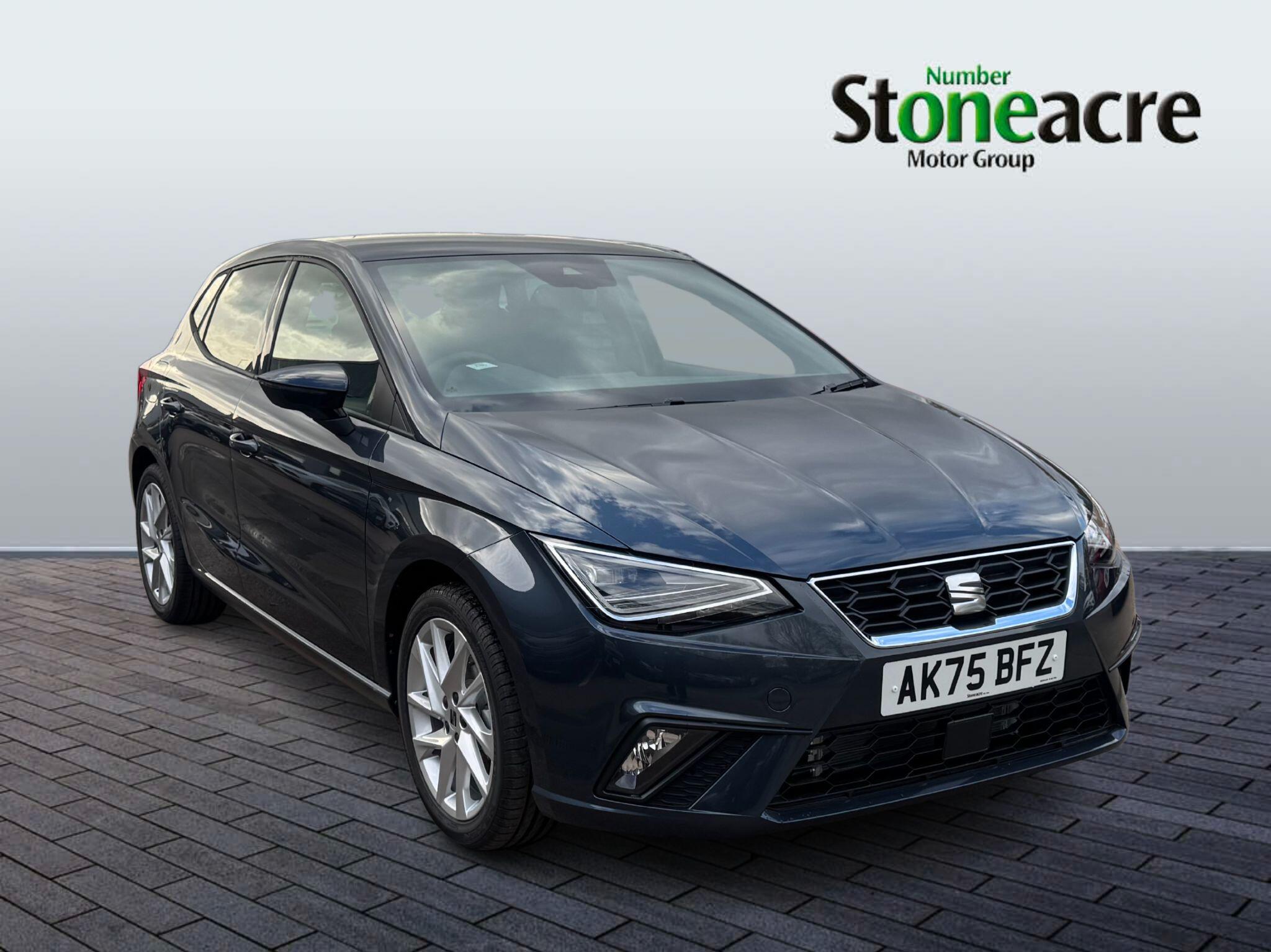 SEAT Ibiza 1.0 TSI FR Black Edition DSG Euro 6 (s/s) 5dr AK75BFZ Image 1