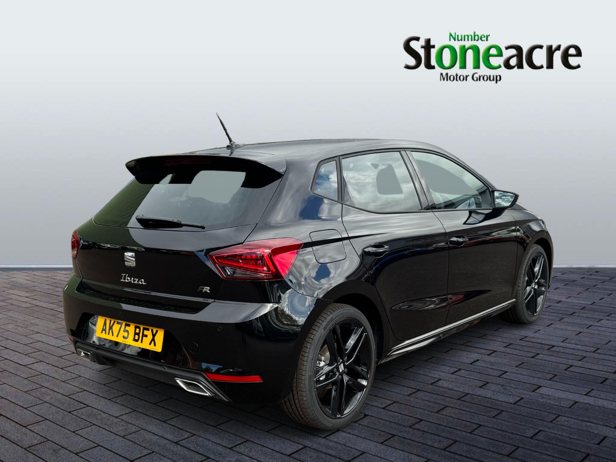 SEAT Ibiza 1.0 TSI FR Black Edition DSG Euro 6 (s/s) 5dr AK75BFX Image 3