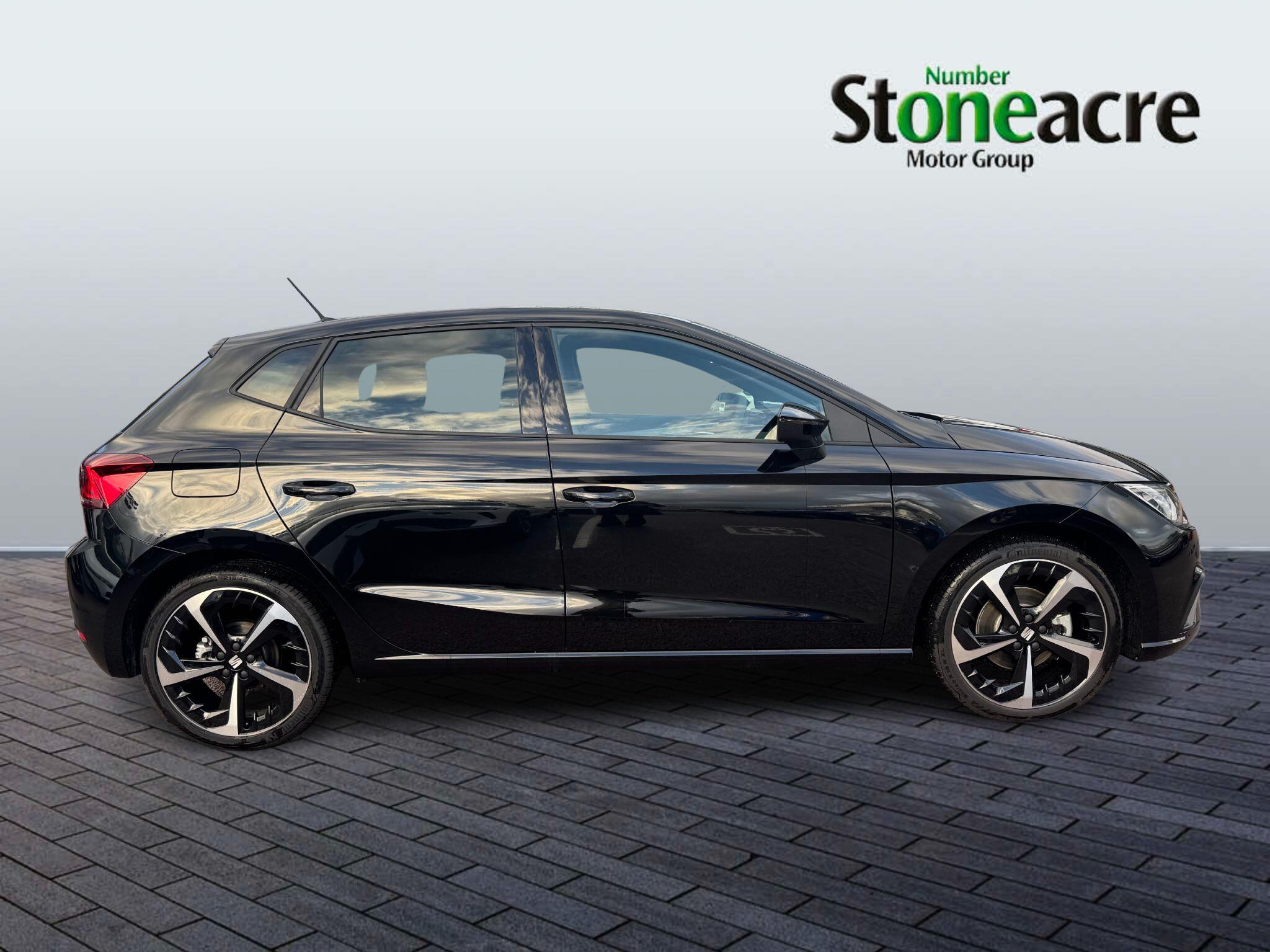 SEAT Ibiza 1.0 TSI FR Sport DSG Euro 6 (s/s) 5dr AK75BFU Image 2