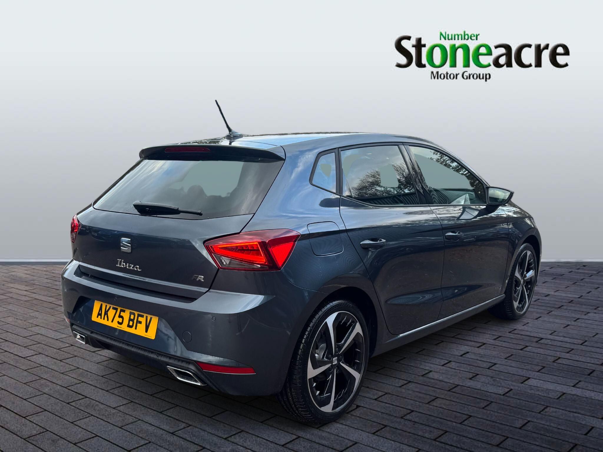 SEAT Ibiza 1.0 TSI FR Sport Euro 6 (s/s) 5dr AK75BFV Image 3