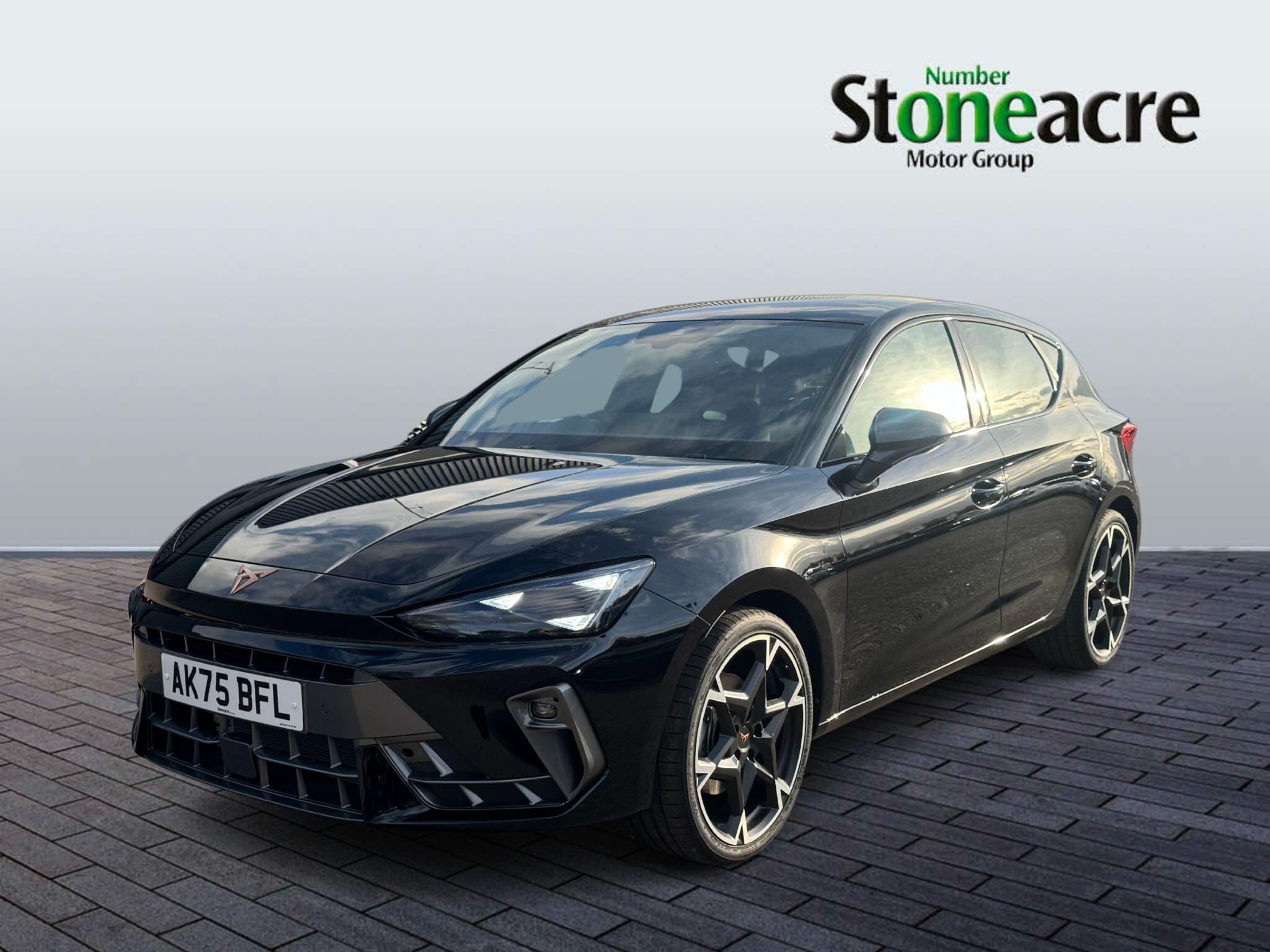 CUPRA Leon 1.5 eTSI EVO V2 DSG Euro 6 (s/s) 5dr AK75BFL Image 1