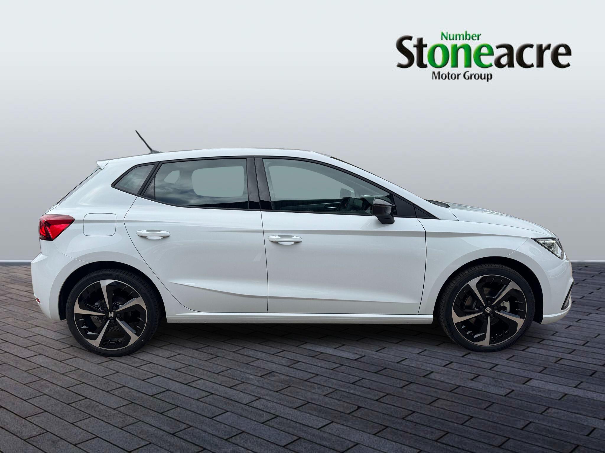 SEAT Ibiza 1.0 TSI FR Sport Euro 6 (s/s) 5dr AF75YWS Image 2