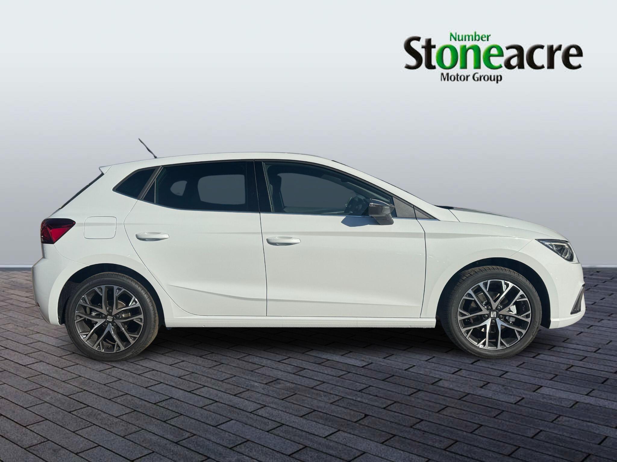 SEAT Ibiza 1.0 TSI XCELLENCE Euro 6 (s/s) 5dr AF75ZRO Image 2
