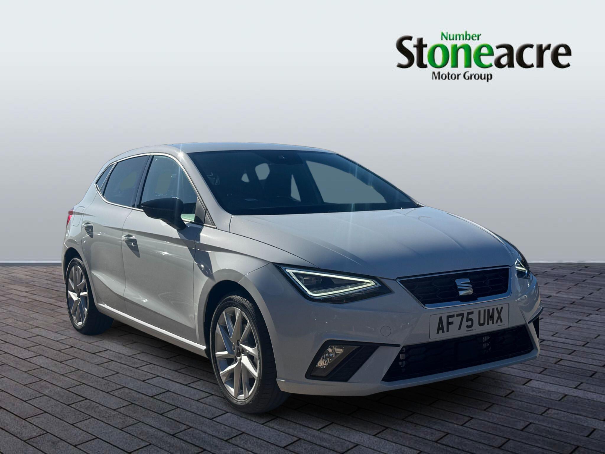 SEAT Ibiza 1.0 TSI FR Euro 6 (s/s) 5dr AF75UMX Image 1
