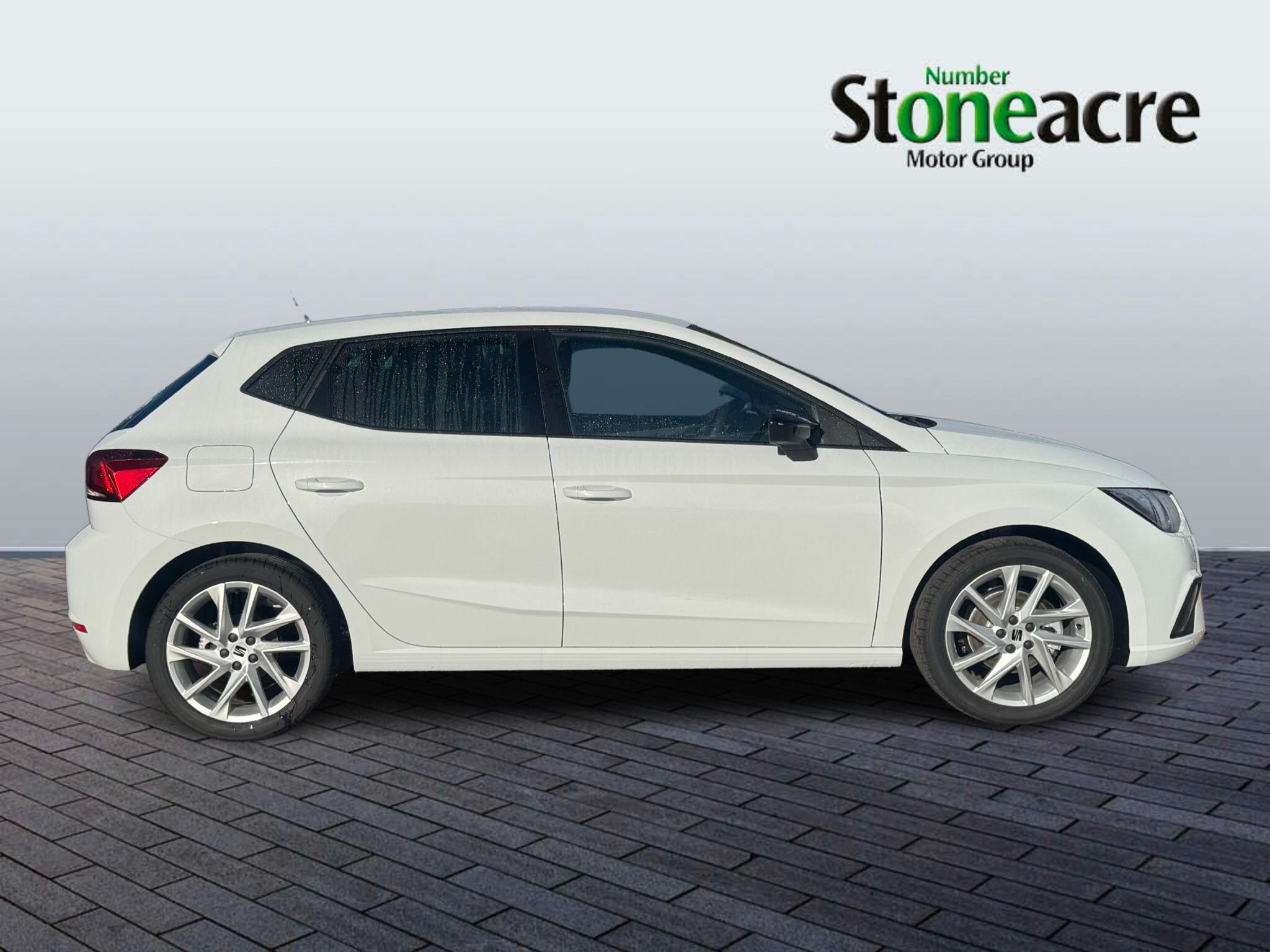 SEAT Ibiza 1.0 TSI FR Euro 6 (s/s) 5dr AE75ULV Image 2