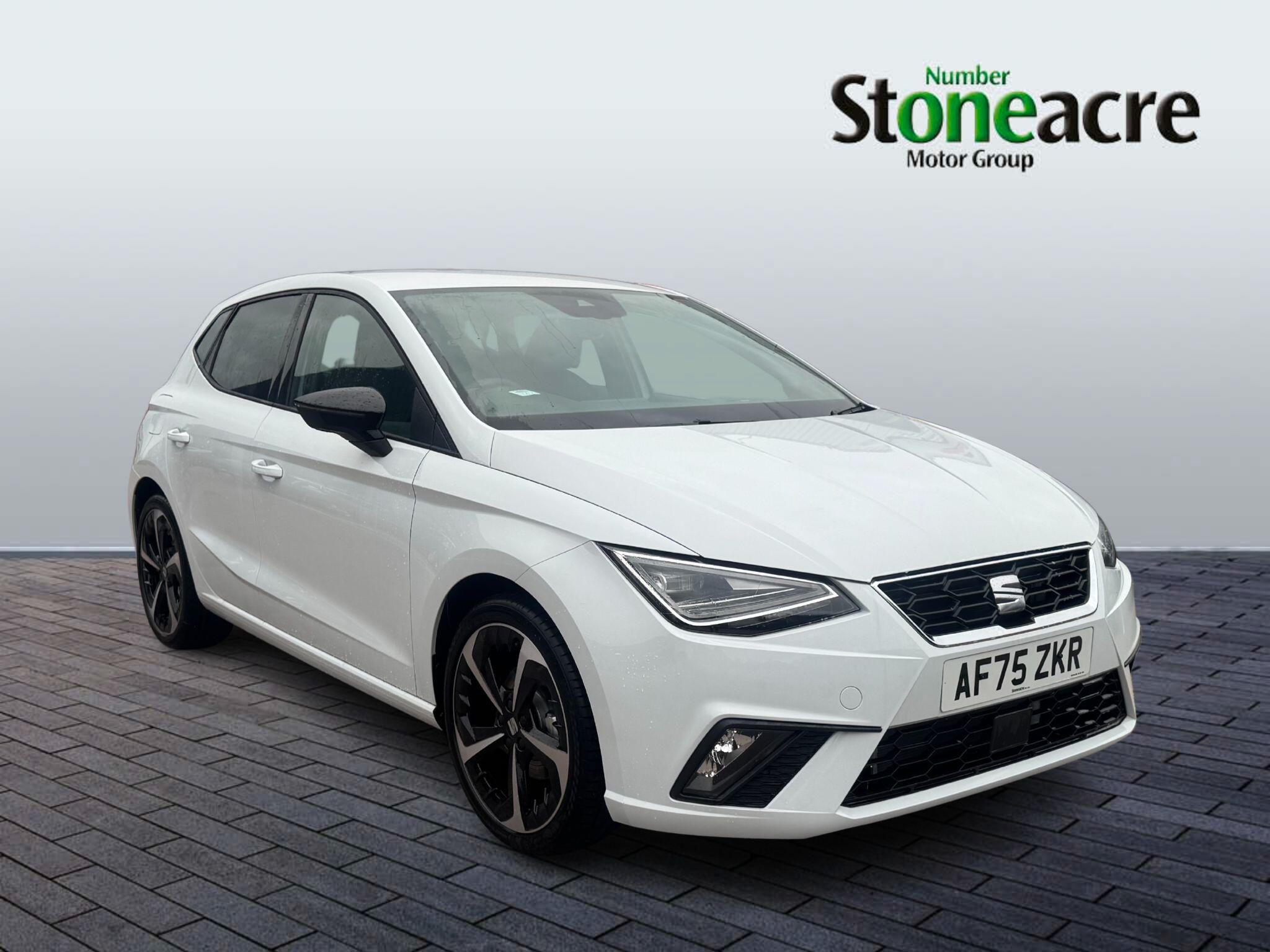 SEAT Ibiza 1.0 TSI FR Sport DSG Euro 6 (s/s) 5dr AF75ZKR Image 1