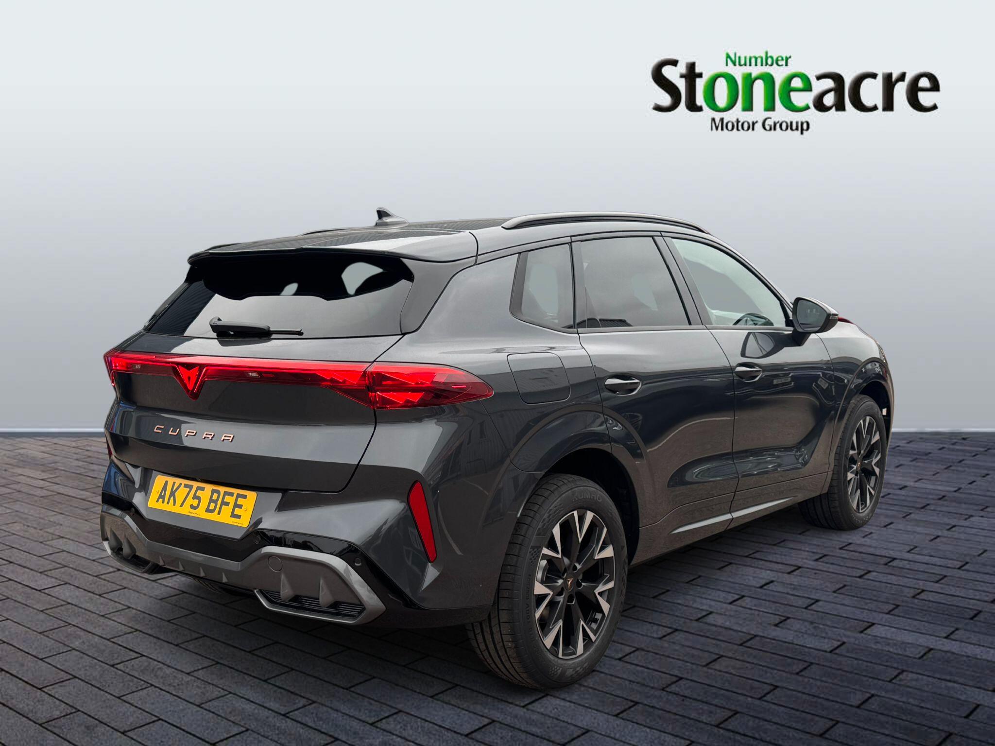 CUPRA Terramar 1.5 eTSI V1 DSG Euro 6 (s/s) 5dr AK75BFE Image 3