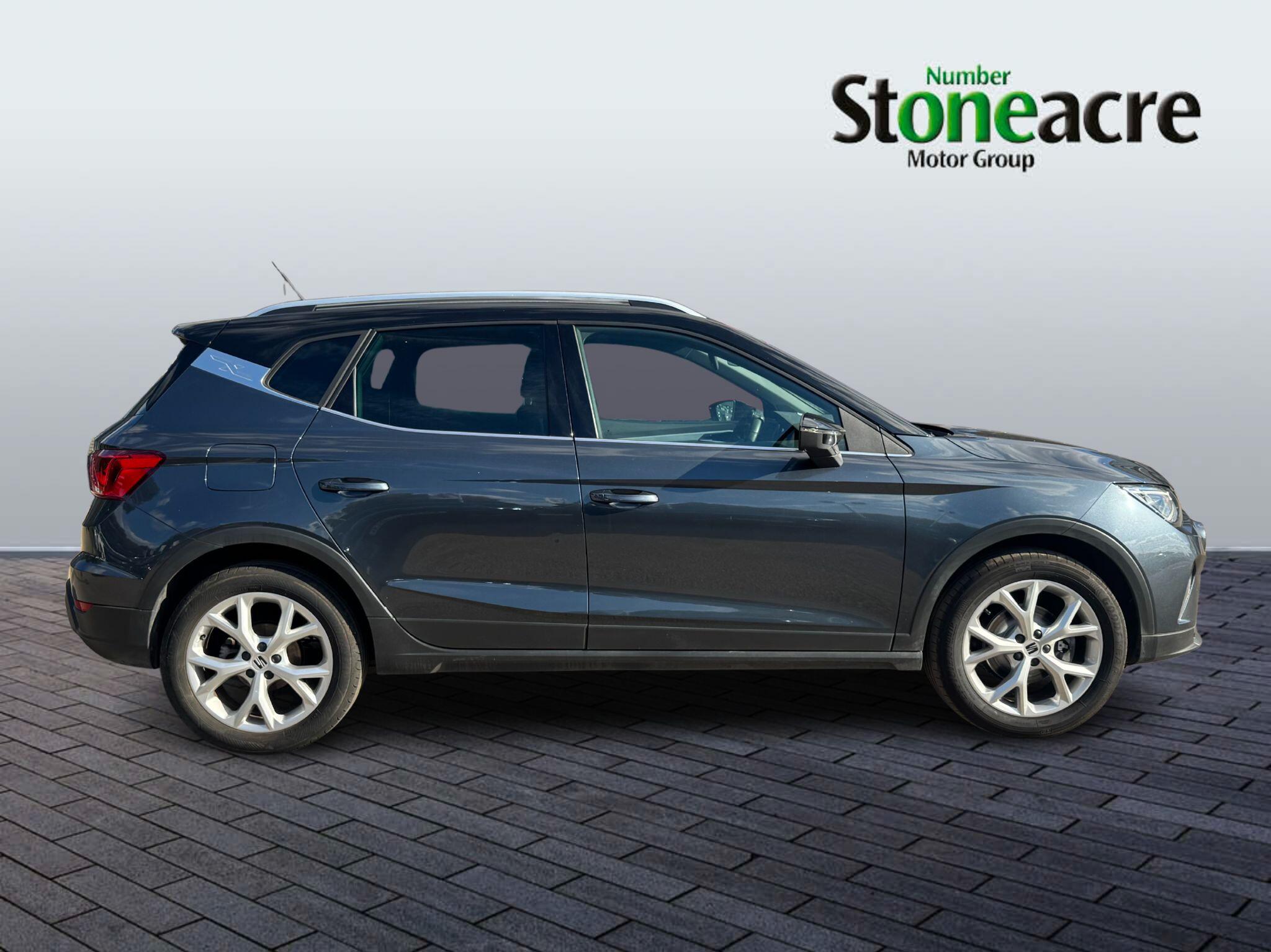 SEAT Arona 1.0 TSI 110 FR 5dr AD23CSY Image 2