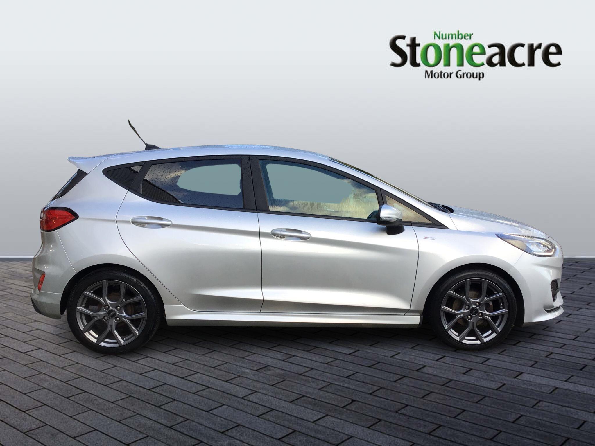 Ford Fiesta 1.0 EcoBoost Hybrid mHEV 125 ST-Line Edition 5dr YH23OBO Image 2