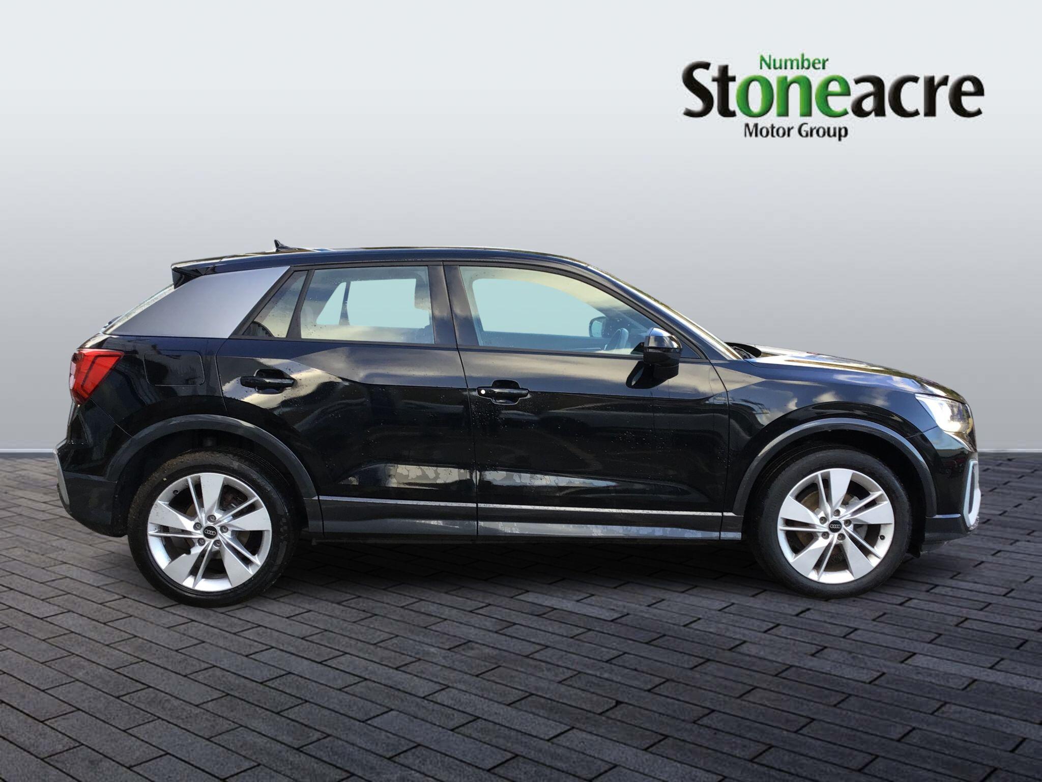Audi Q2 1.5 TFSI CoD 35 S line S Tronic Euro 6 (s/s) 5dr WN22GHV Image 2