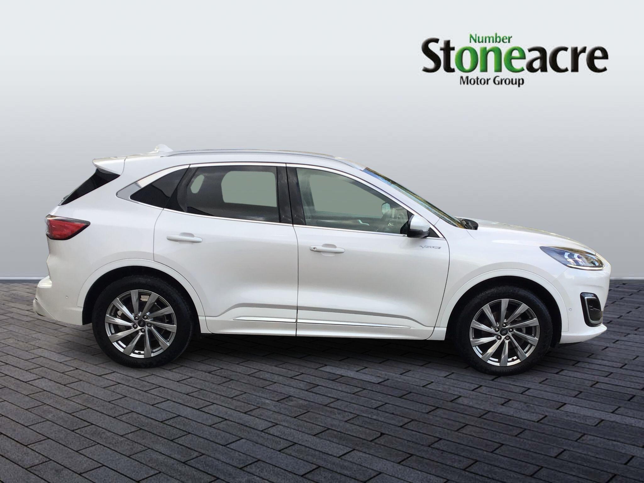 Ford Kuga Plug-In Hybrid 2.5 PHEV Vignale 5dr CVT YC23JKN Image 2