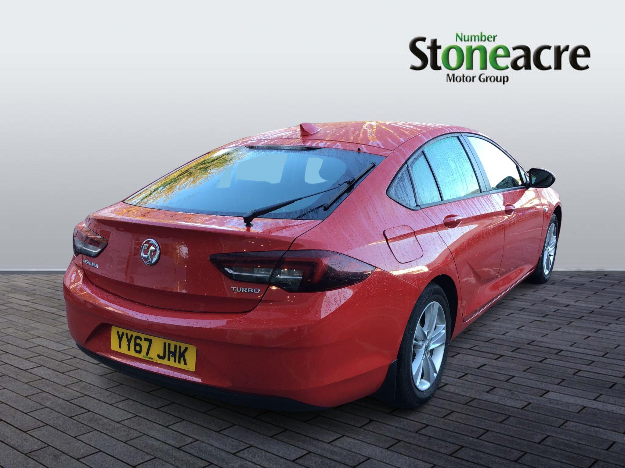 Vauxhall Insignia 1.5i Turbo ecoTEC Design Grand Sport Euro 6 (s/s) 5dr YY67JHK Image 3