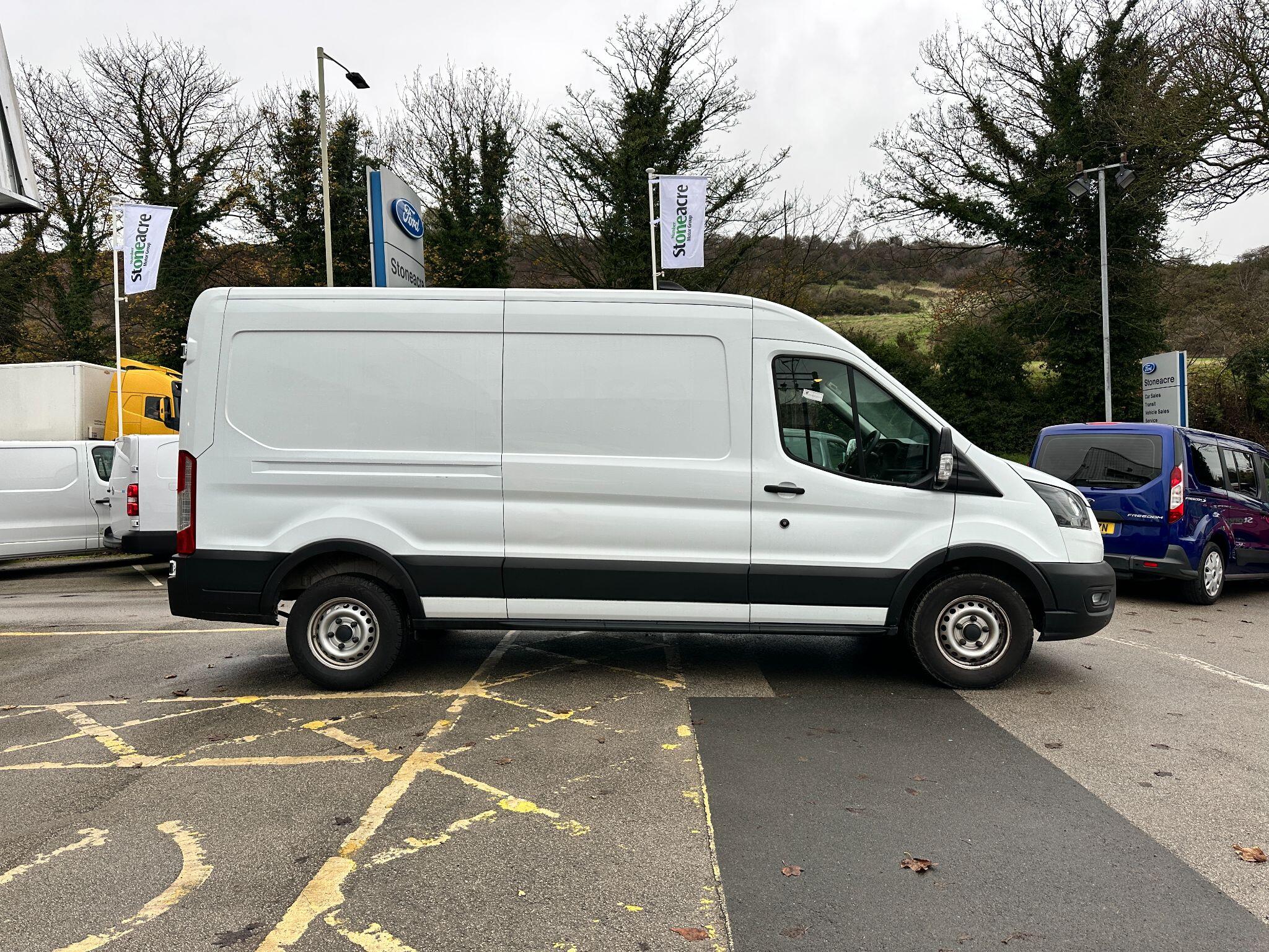 Ford Transit 2.0 350 EcoBlue Leader FWD L3 H2 Euro 6 (s/s) 5dr LA23HVN Image 2