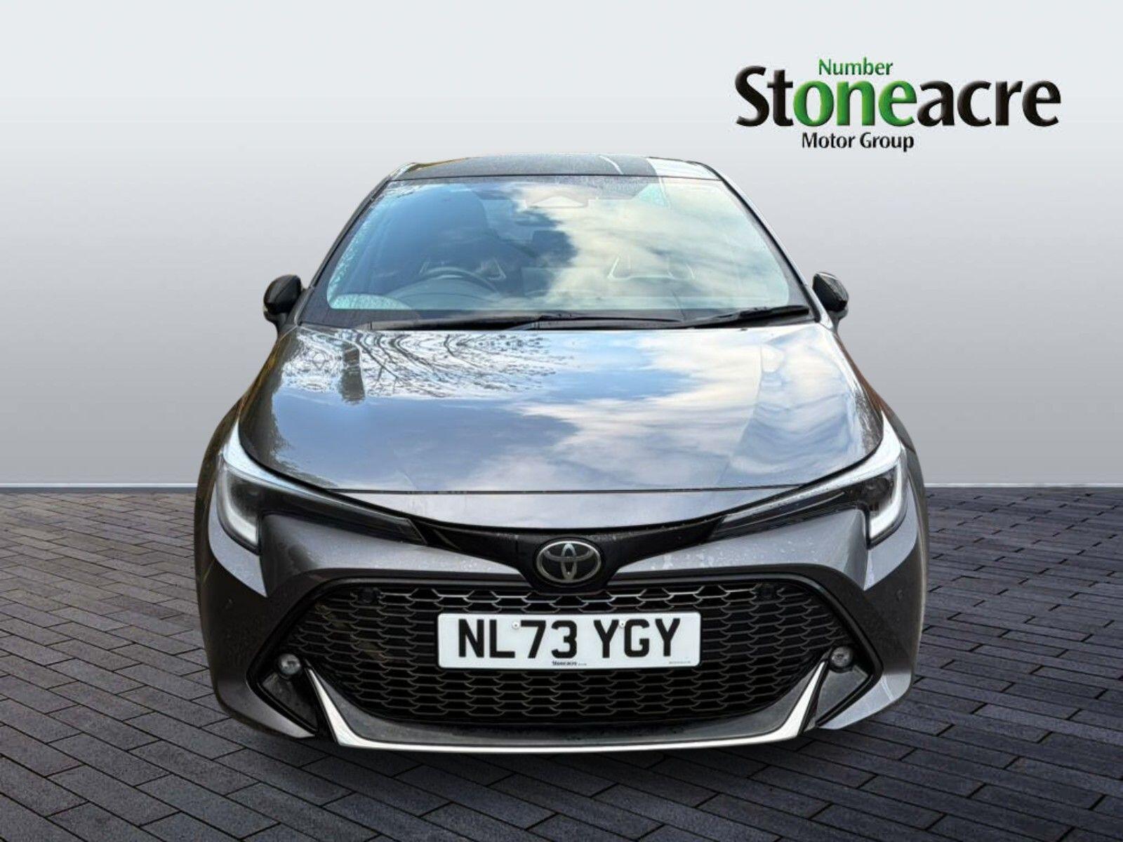 Toyota Corolla Hatchback 1.8 VVT-i Hybrid GR Sport 5dr CVT NL73YGY Image 2