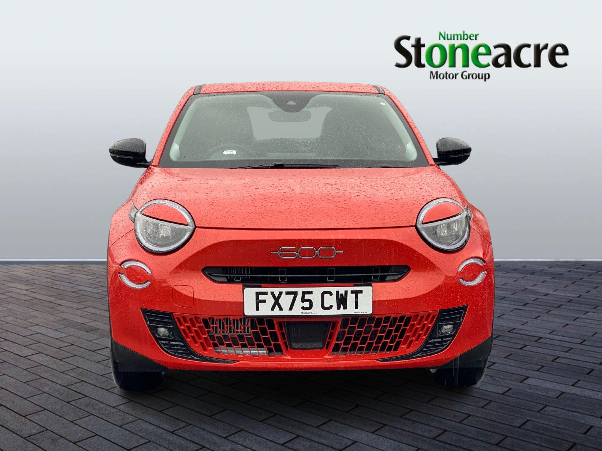 Fiat 600 1.2 MHEV e-DCT Euro 6 (s/s) 5dr FX75CWT Image 2
