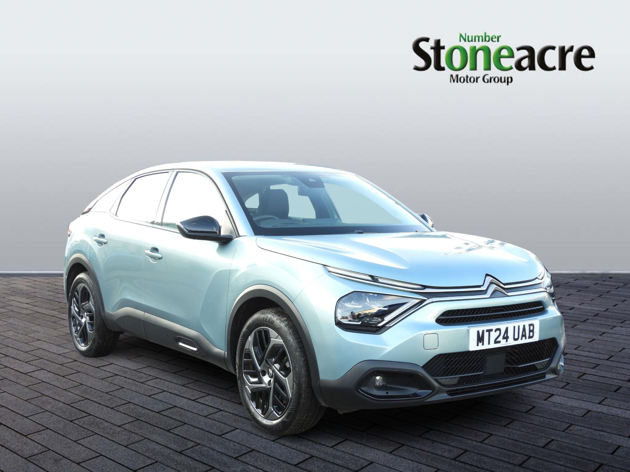 Citroen C4 1.2 PureTech PLUS Euro 6 (s/s) 5dr MT24UAB Image 1