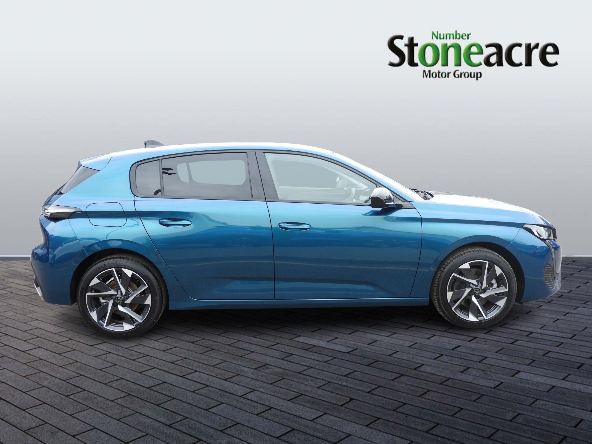 Peugeot 308 1.2 HYBRID Allure e-DSC6 Euro 6 (s/s) 5dr DV75LEJ Image 2