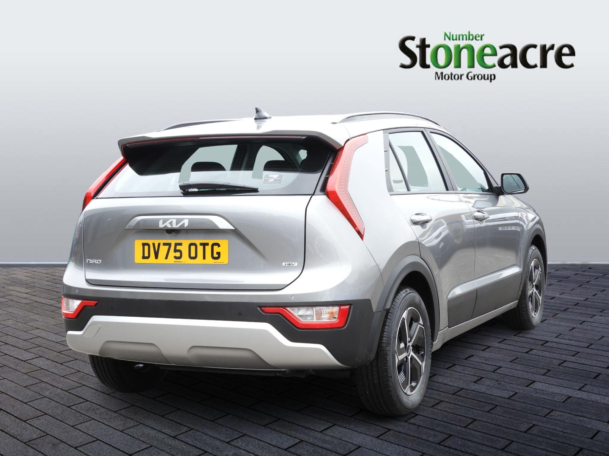 Kia Niro 1.6h GDi 2 DCT Euro 6 (s/s) 5dr DV75OTG Image 3