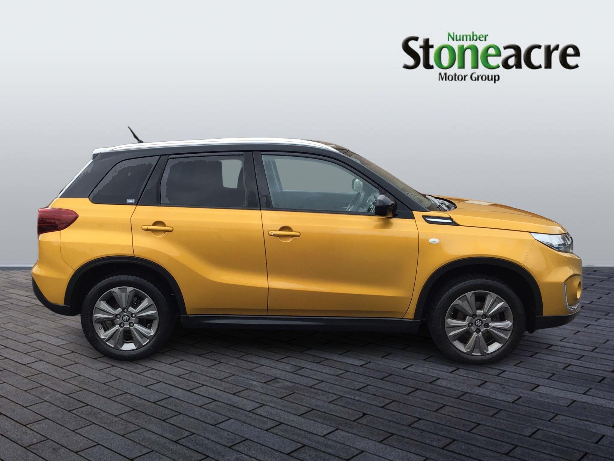 Suzuki Vitara 1.4 Boosterjet 48V Hybrid SZ-T 5dr MF72UYX Image 2
