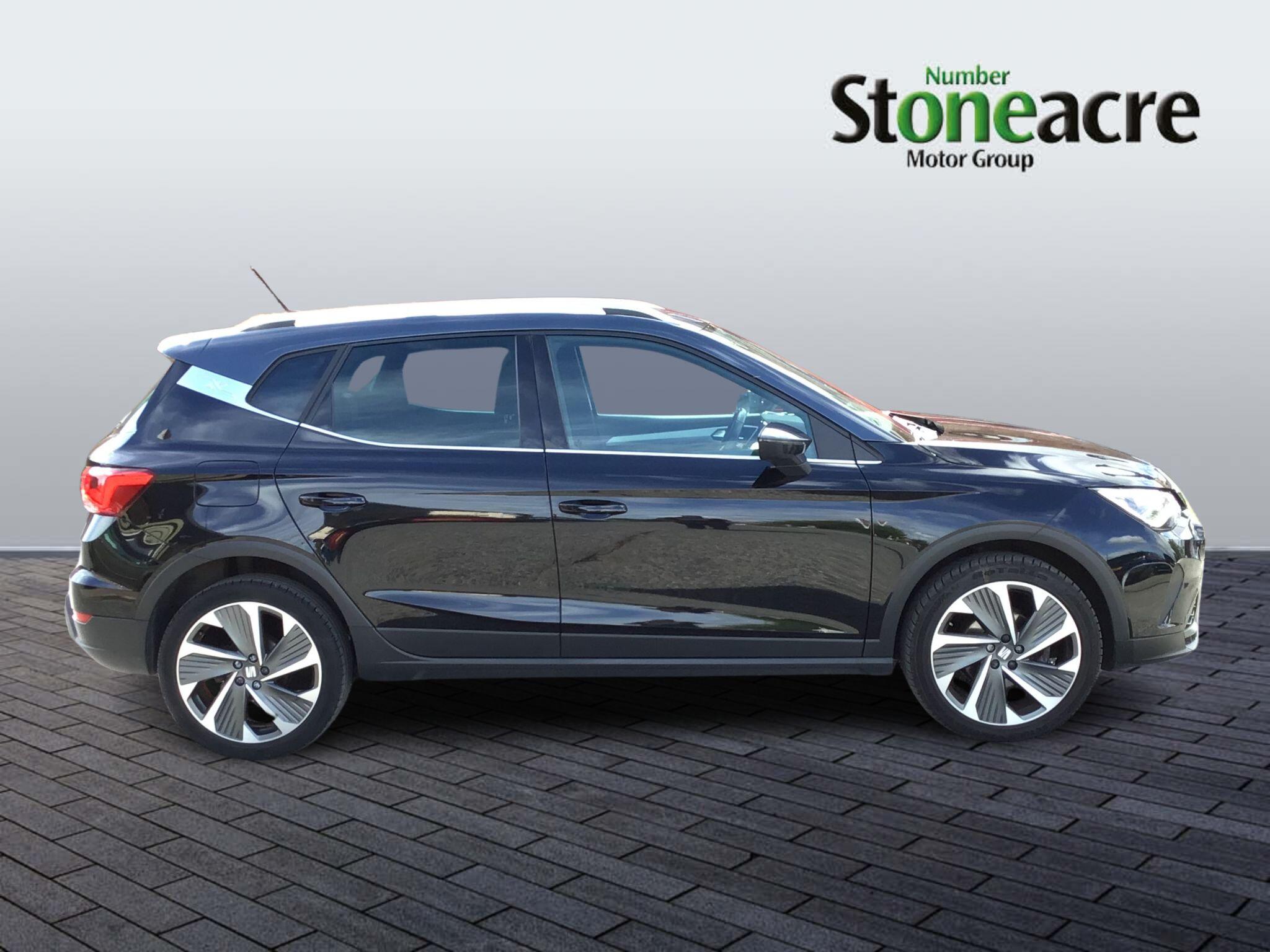 SEAT Arona Image 2