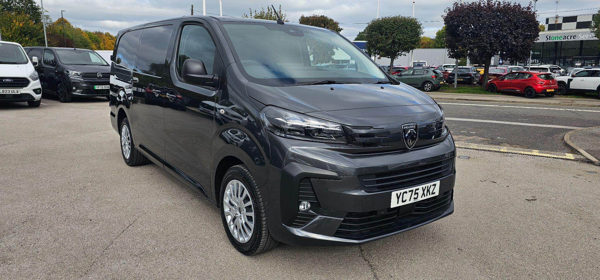 Peugeot Expert 2.0 BlueHDi 1400 Asphalt Long Panel Van LWB Euro 6 6dr YC75XKZ Image 1