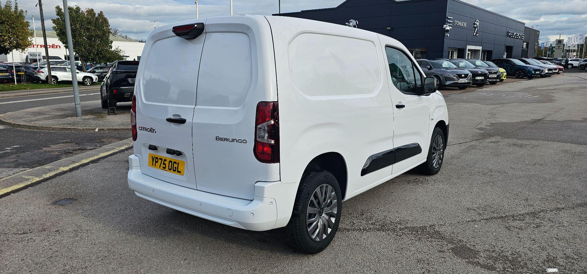 Citroen Berlingo Panel Van 1.5 BlueHDi 1000 Driver M EAT8 SWB Euro 6 (s/s) 5dr YP75OGL Image 3