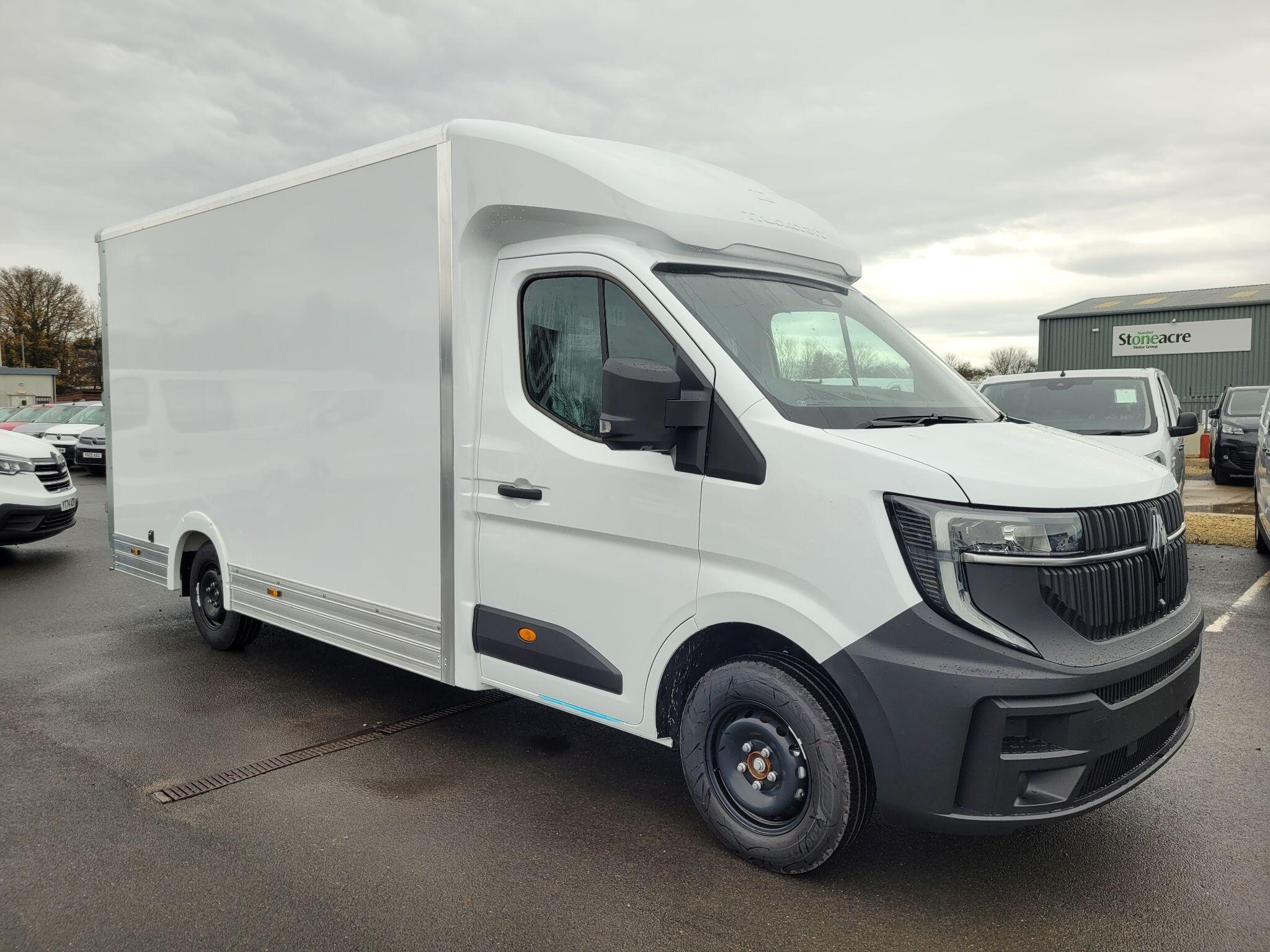 Renault Master 2.0 dCi LL35 Advance LoLoader Luton Manual L3 H1 Euro 6 (s/s) 2dr Image 1