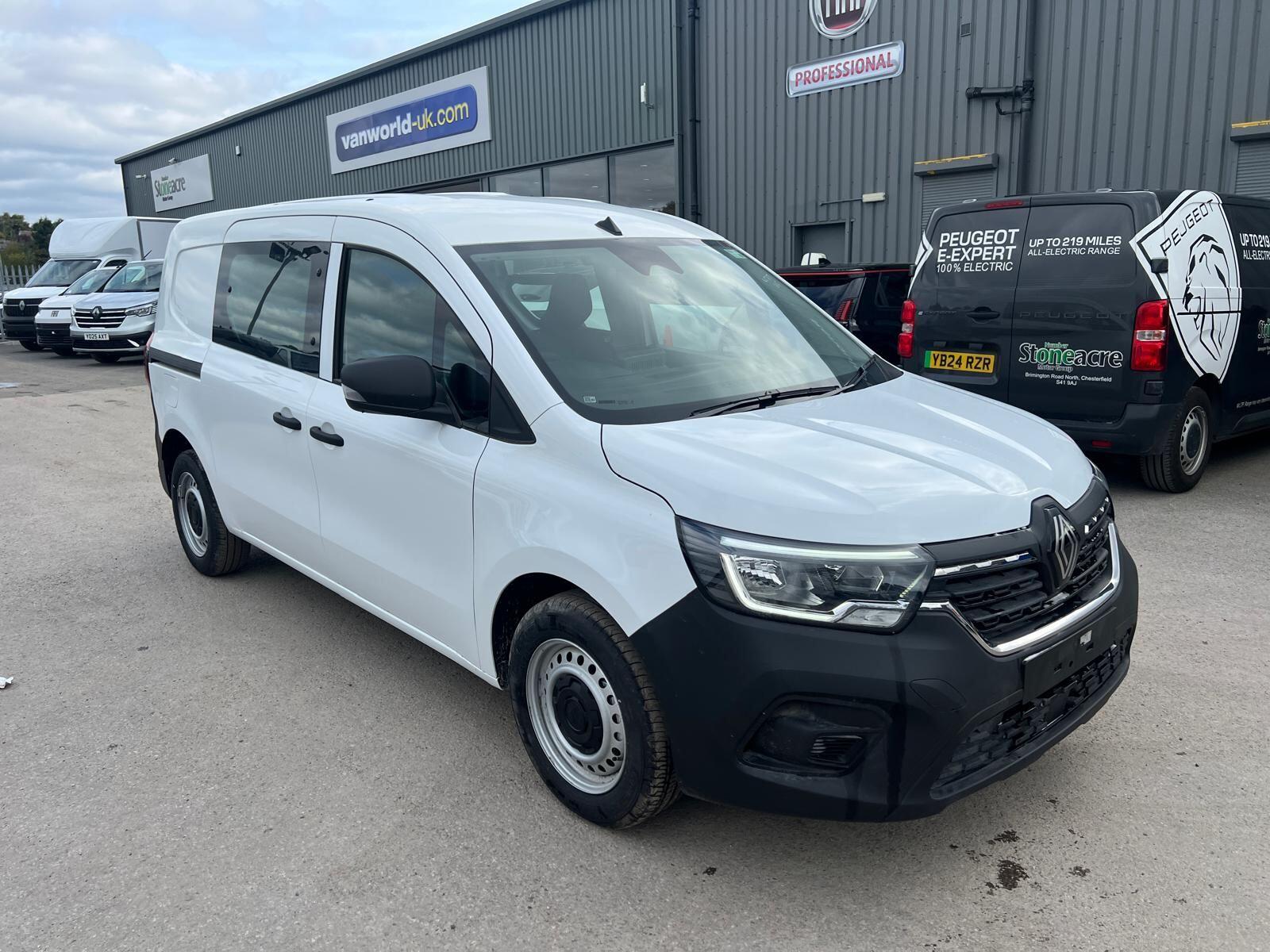 Renault Kangoo Maxi 1.5 dCi Blue ENERGY LL21 Advance Crew Van LWB Euro 6 (s/s) 6dr YP75PYT Image 1