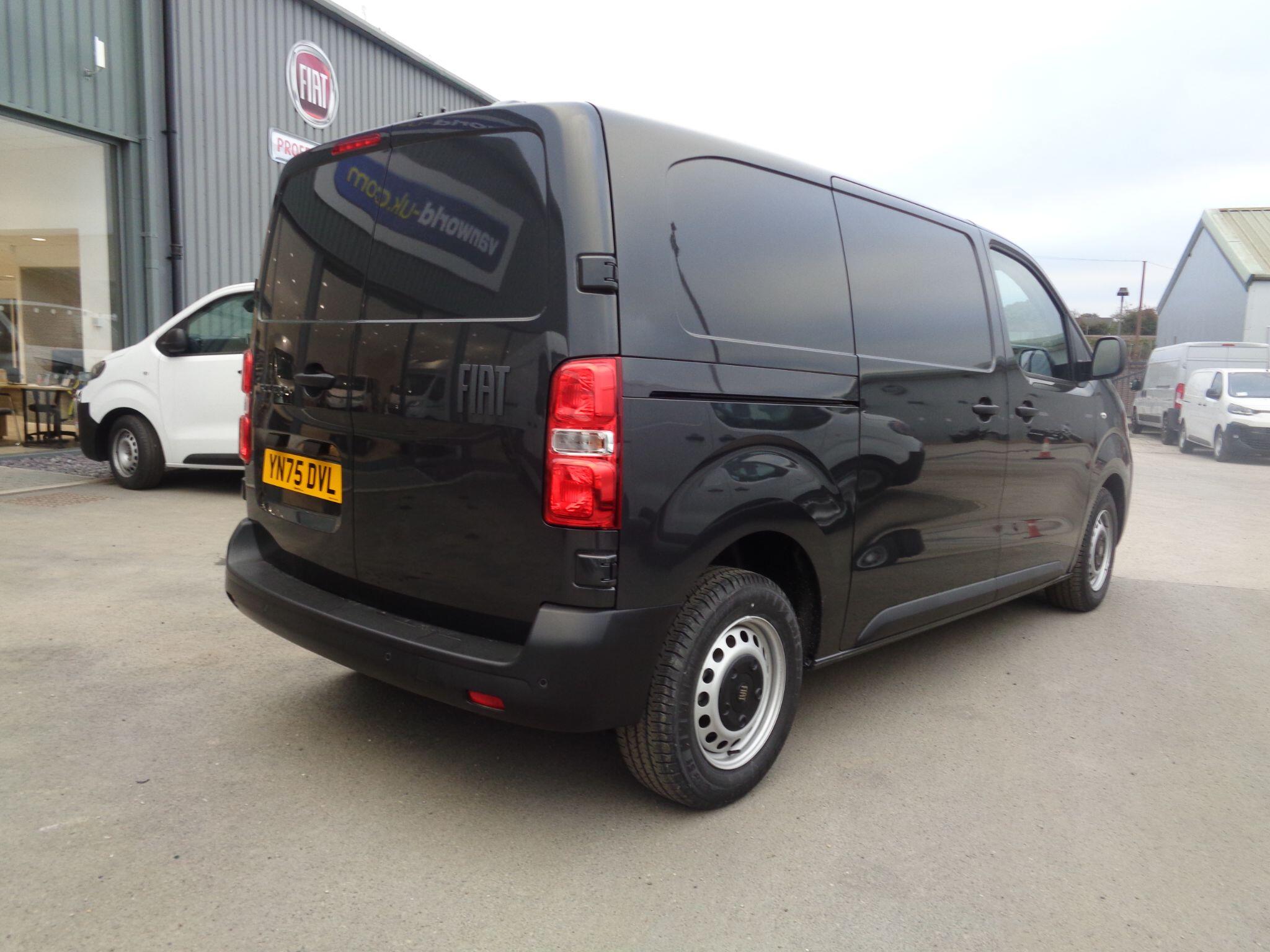 Fiat Scudo Panel Van 1.5 Multijet SWB Euro 6 (s/s) 6dr YN75DVL Image 3