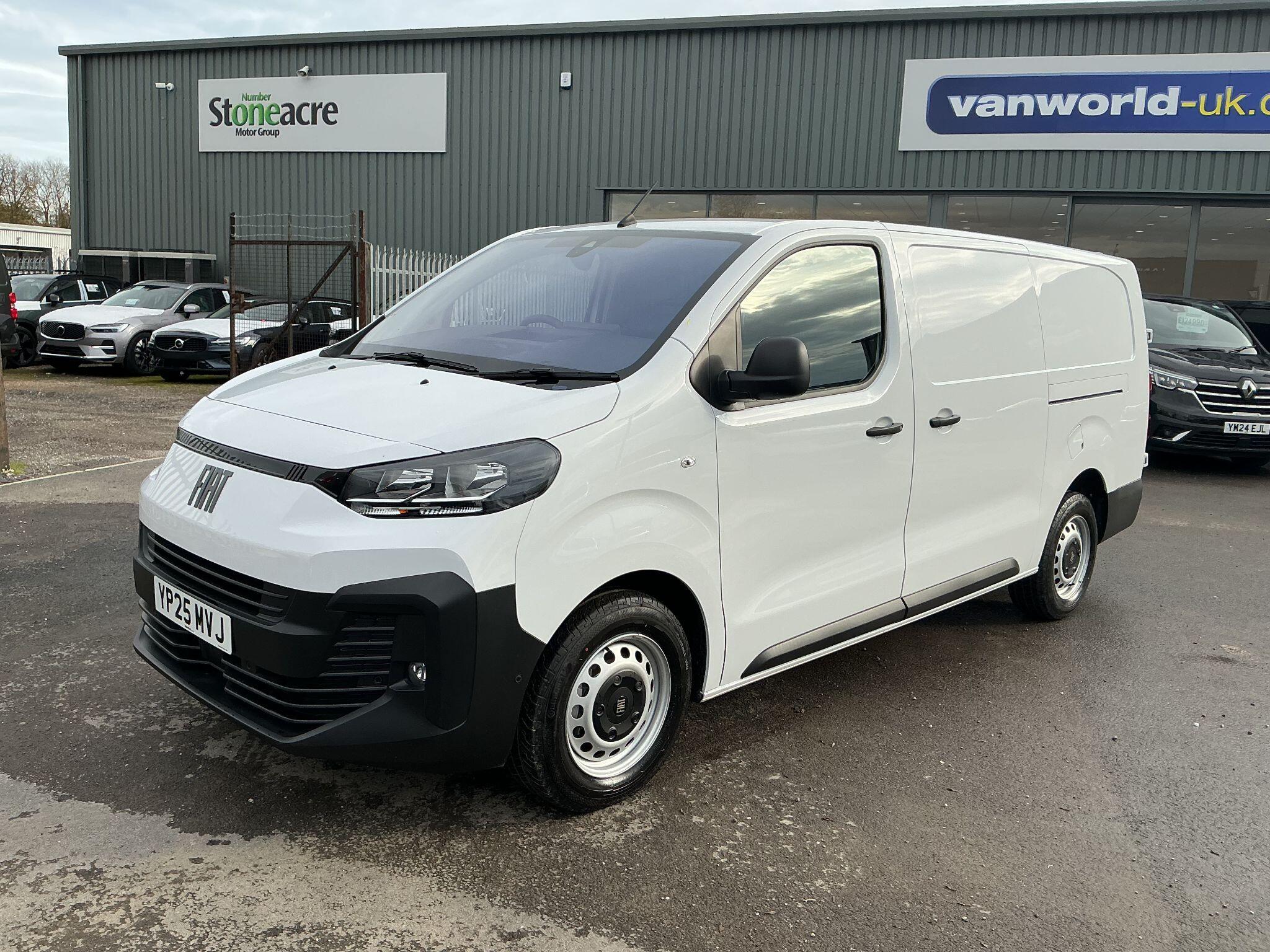 Fiat Scudo Panel Van 2.0 Multijet L2 Euro 6 6dr YP25MVJ Image 3