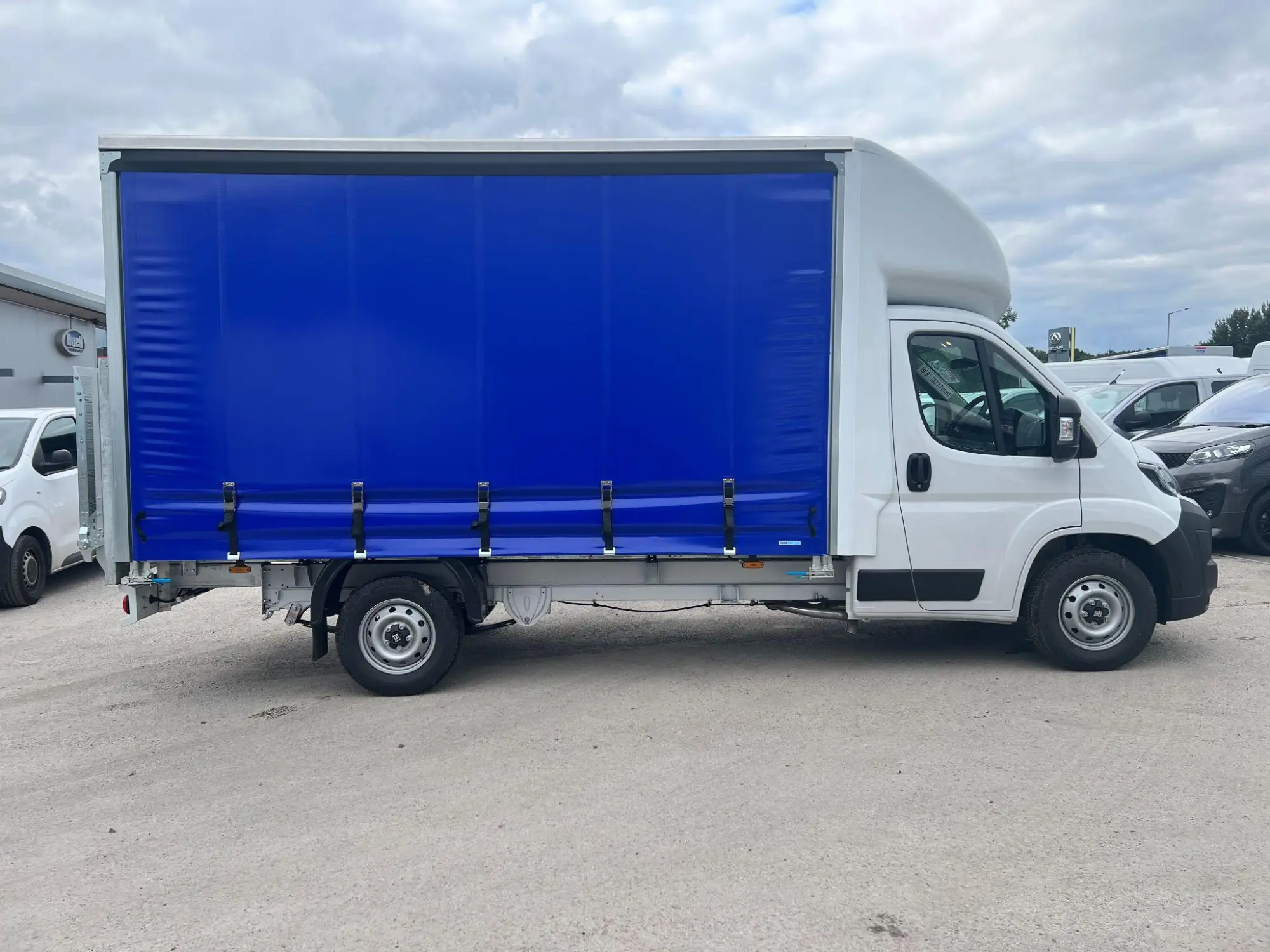 Fiat Ducato 2.2 MultijetIII 35 Maxi L3 H1 Euro 6 (s/s) 5dr YN25XXB Image 2