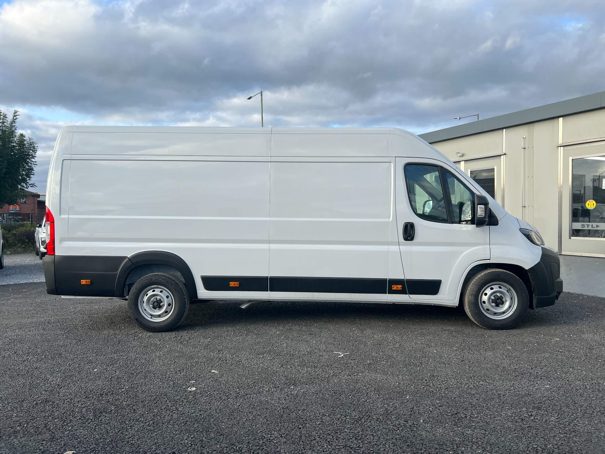 Fiat Ducato Image 2