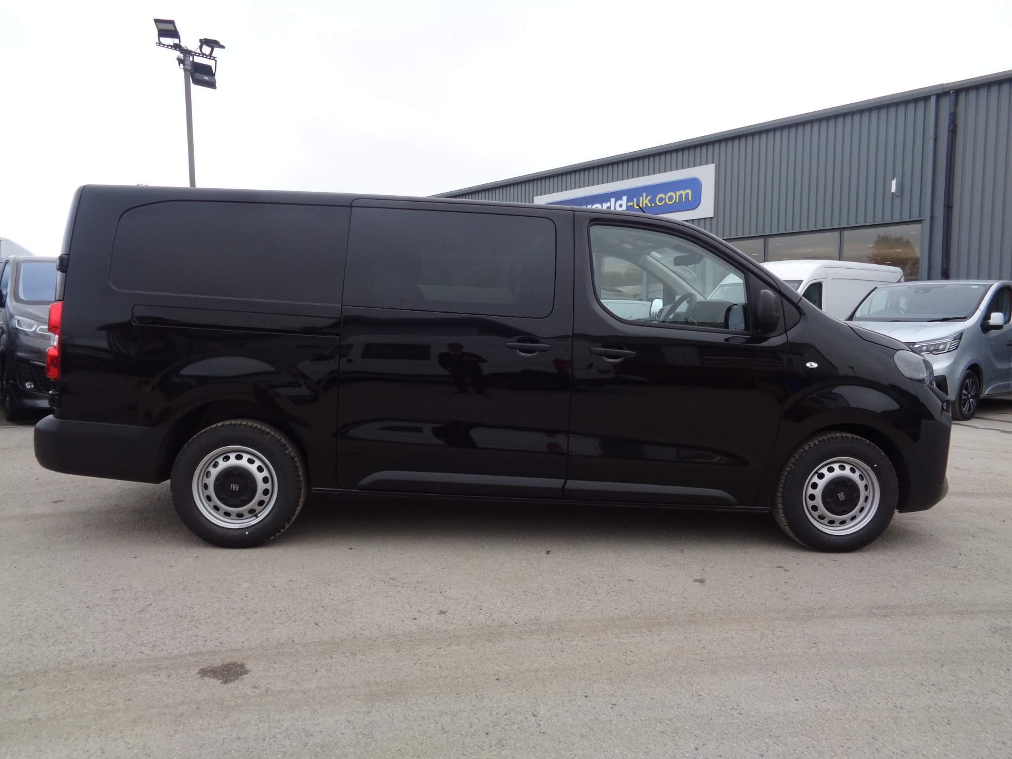 Fiat Scudo Crew Van Image 2