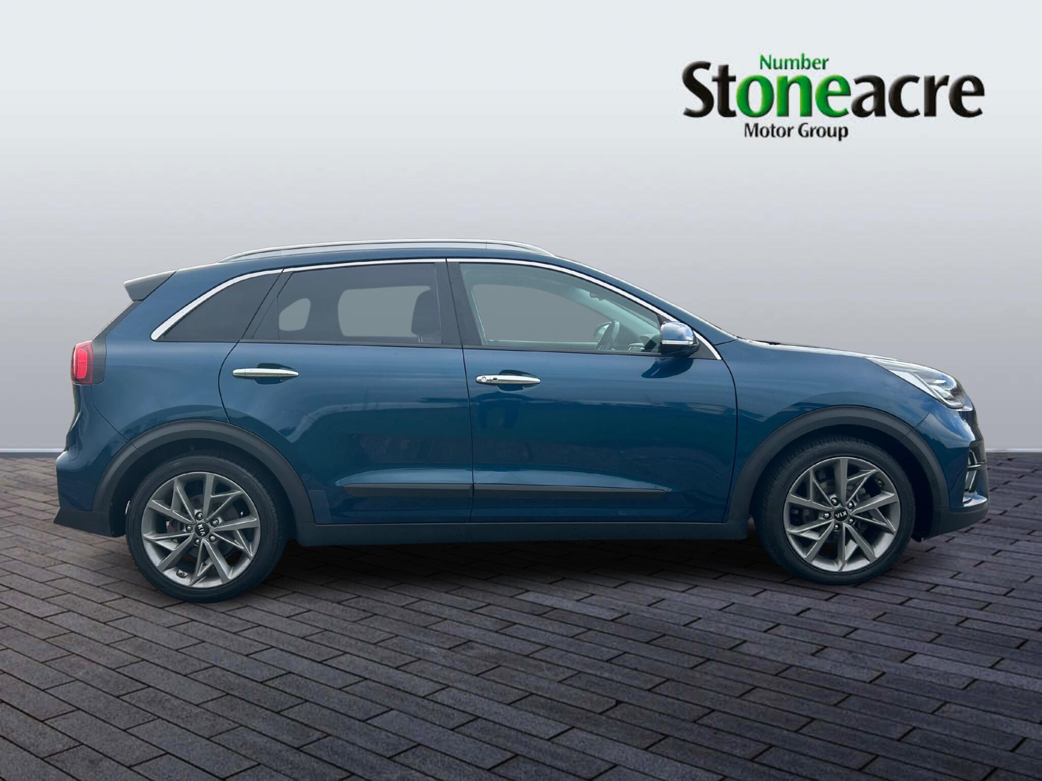 Kia Niro 1.6 GDi 4 DCT Euro 6 (s/s) 5dr DA70YRJ Image 2