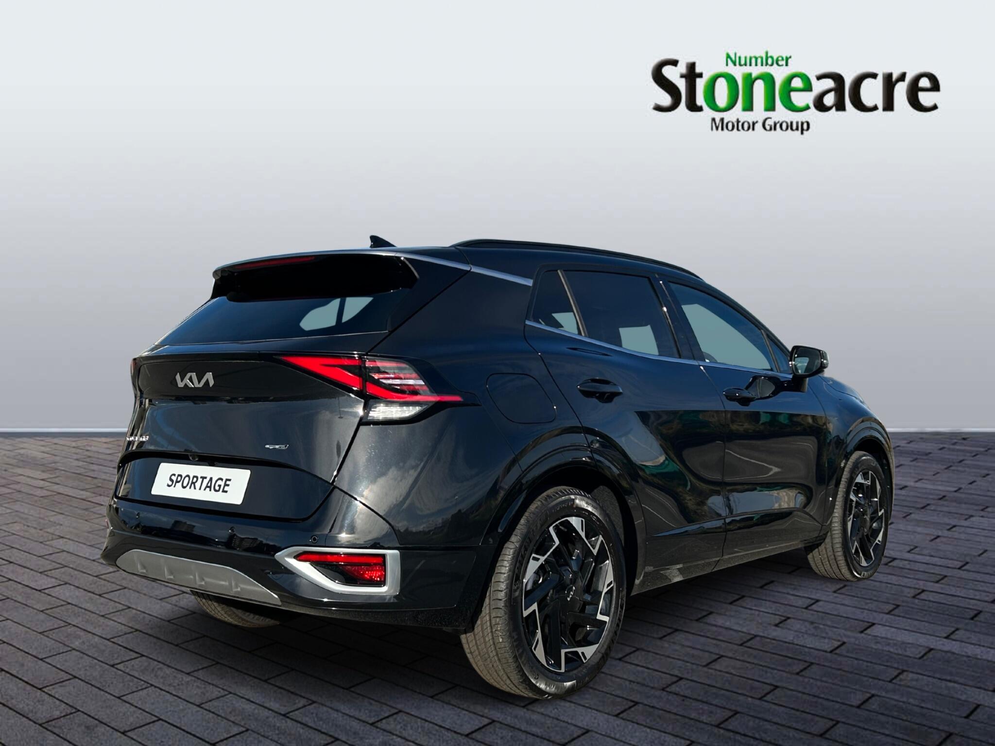 Kia Sportage Plug-In Hybrid 1.6 T-GDi 13.8kWh GT-Line Auto AWD Euro 6 (s/s) 5dr DK75XFH Image 3