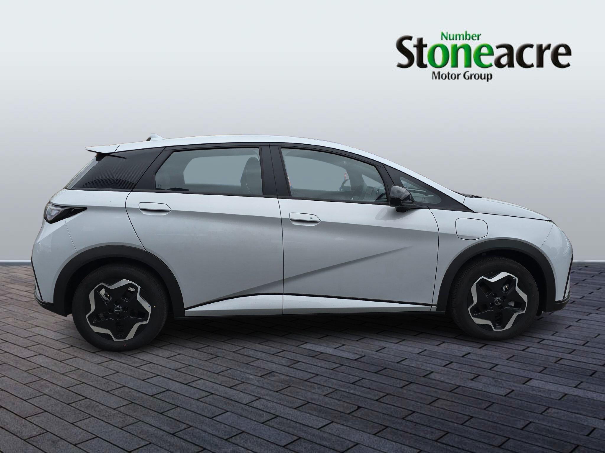 BYD Dolphin 44.9kWh Active Auto 5dr MT25XHG Image 2