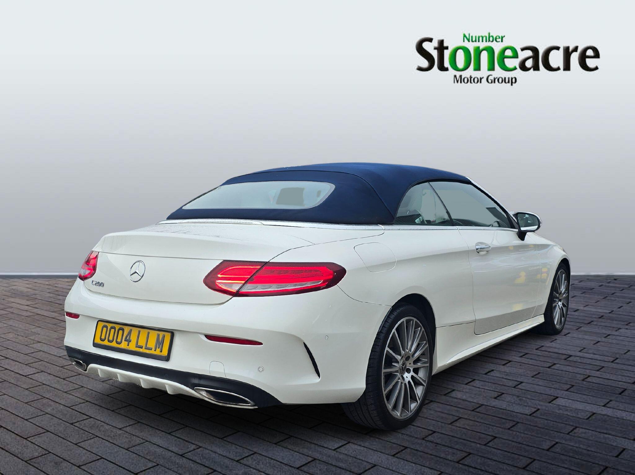 Mercedes-Benz C-Class 2.0 C200 AMG Line (Premium Plus) Cabriolet G-Tronic+ Euro 6 (s/s) 2dr LB17UMA Image 3