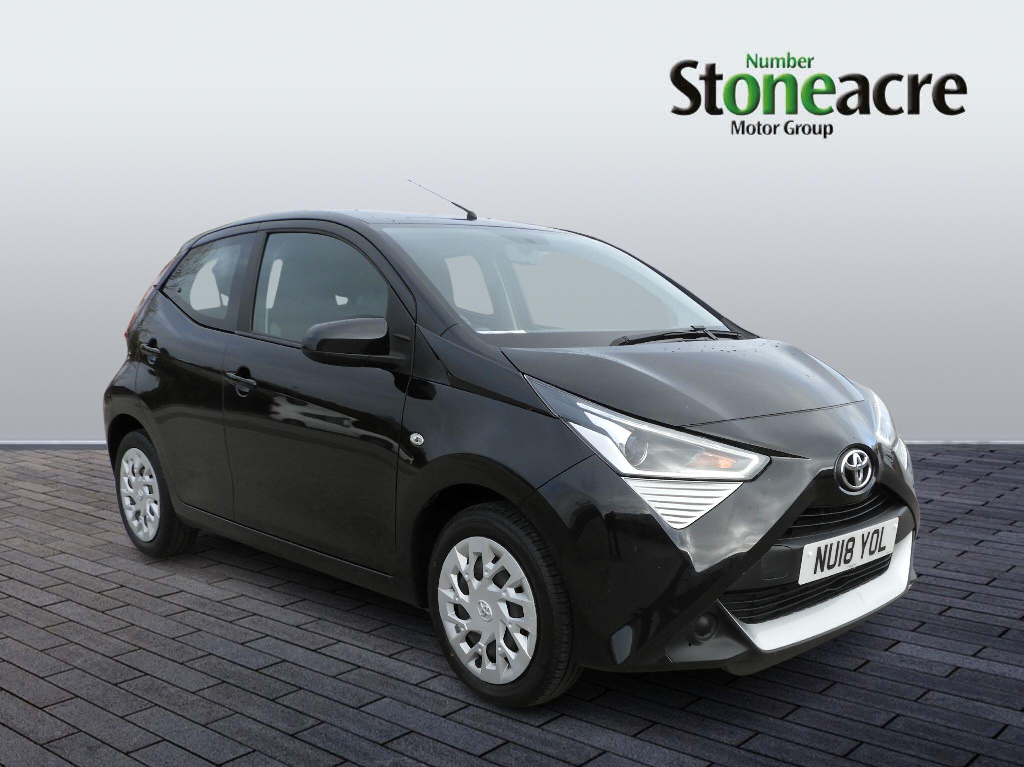 Toyota Aygo 1.0 VVT-i X-Play 5dr NU18YOL Image 1