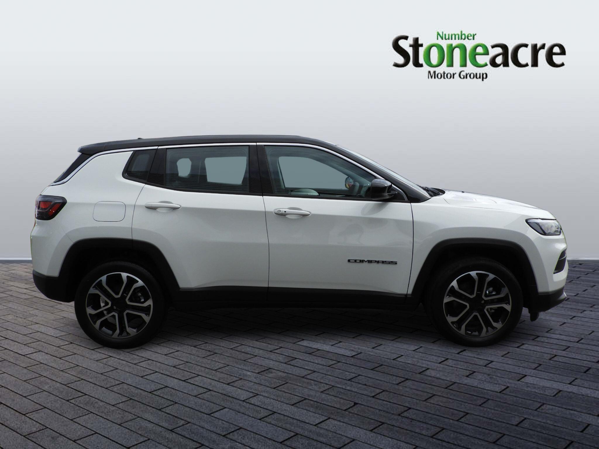 Jeep Compass Image 2