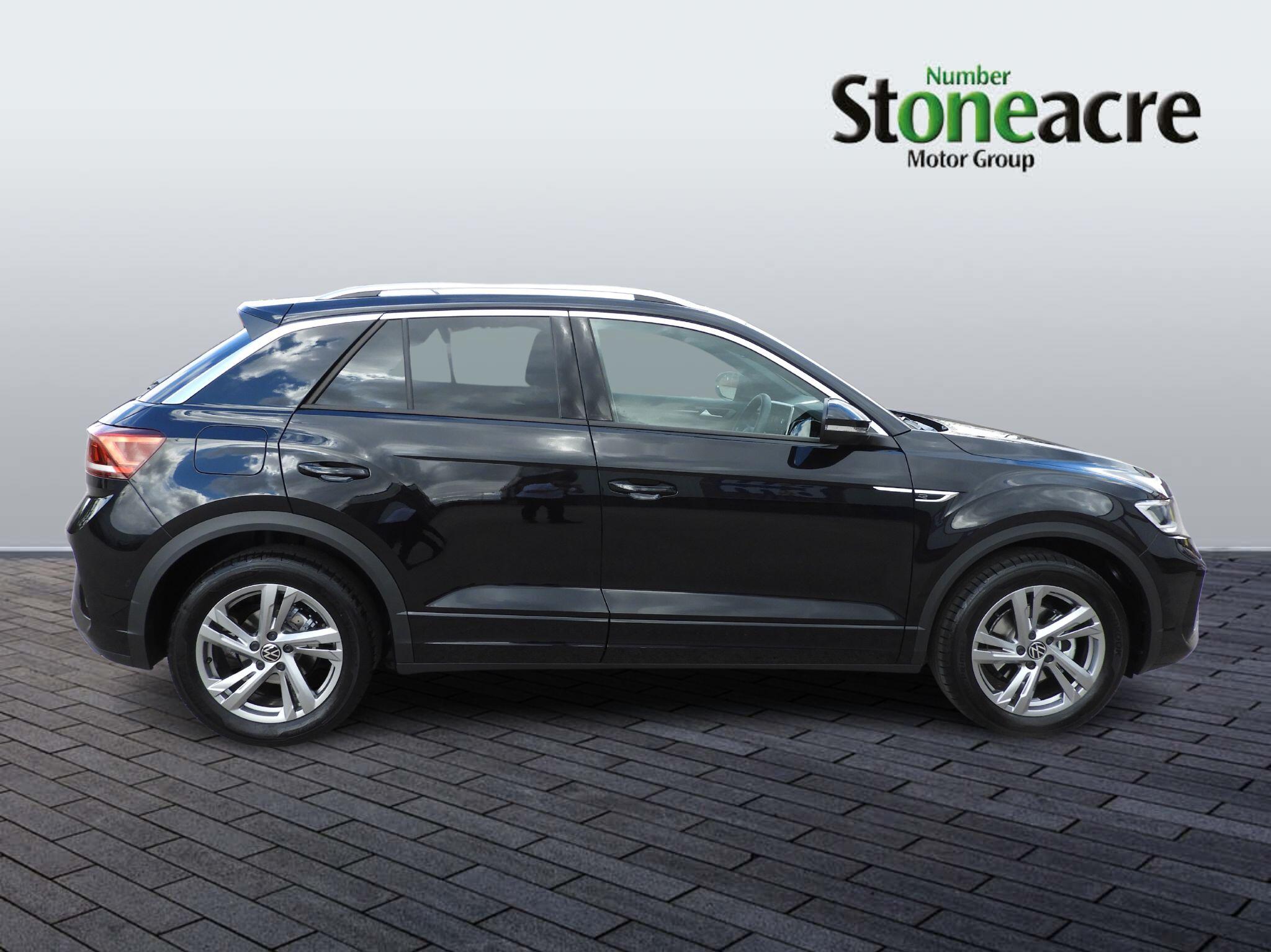 Volkswagen T-Roc 1.5 TSI R-Line Euro 6 (s/s) 5dr CX25VYS Image 2