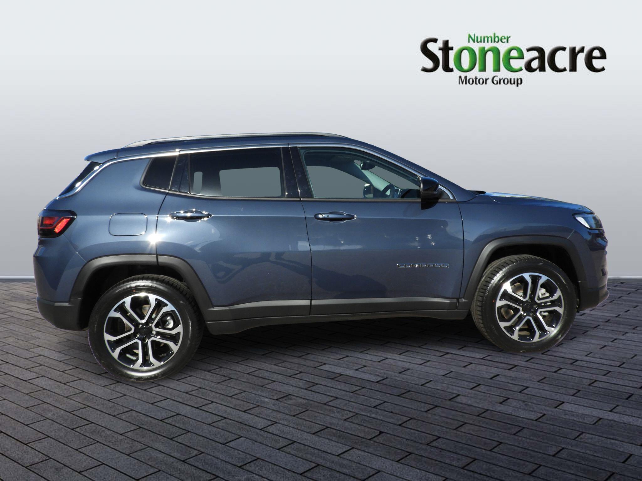 Jeep Compass Image 2