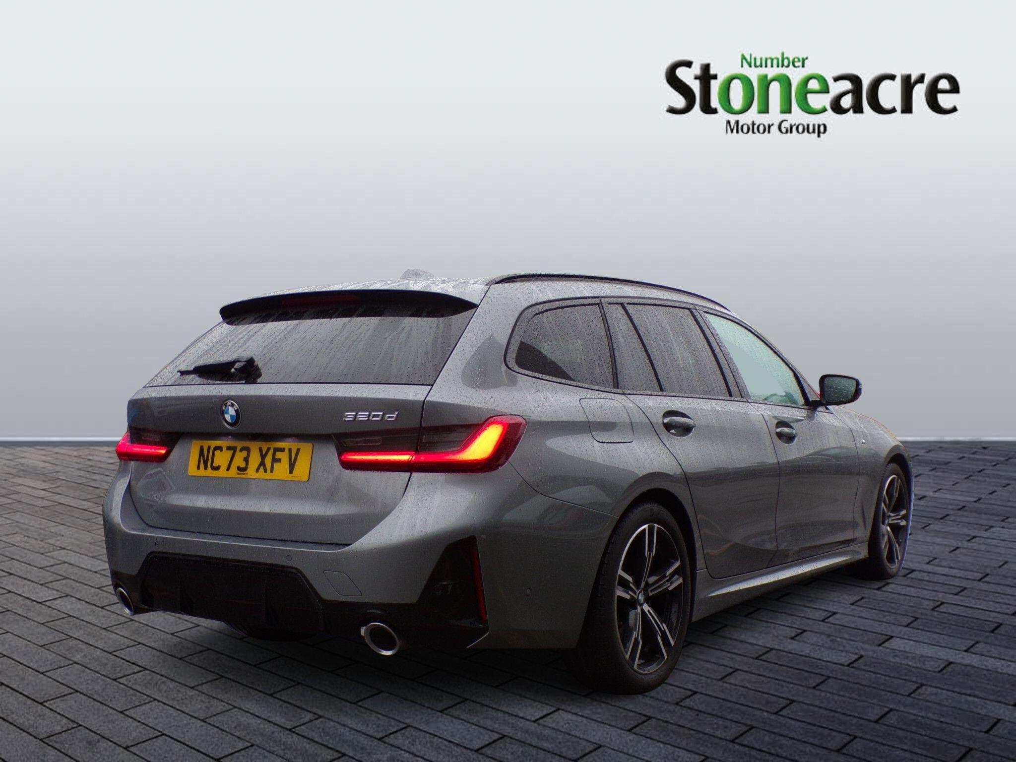 BMW 3 Series Touring 2.0 320d MHT M Sport Touring Auto Euro 6 (s/s) 5dr NC73XFV Image 3
