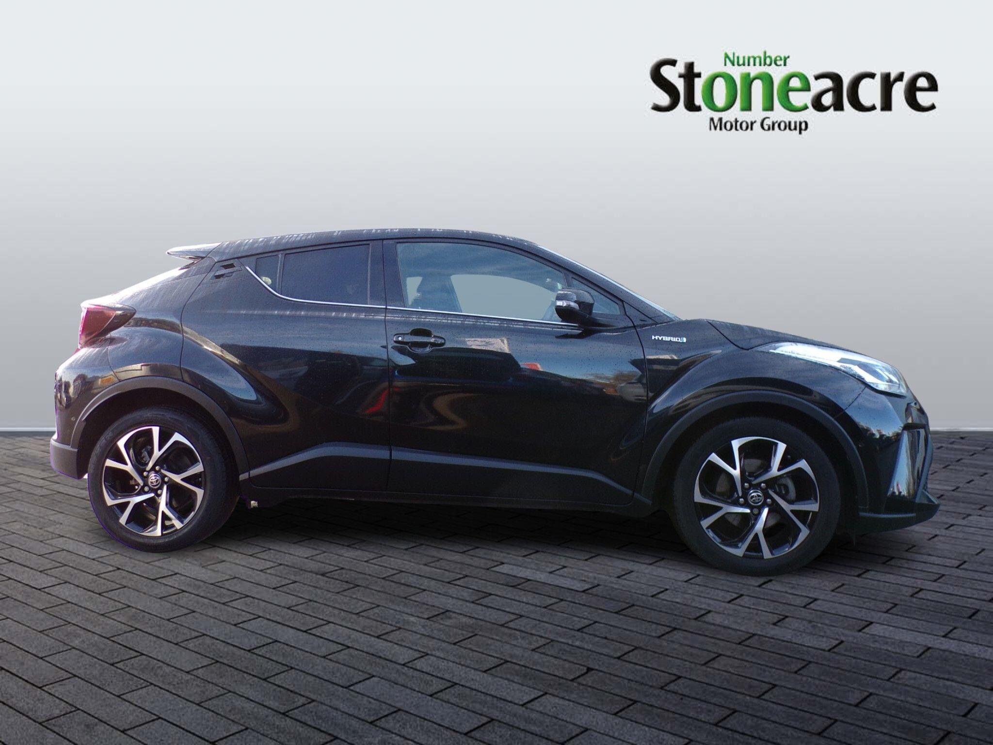 Toyota C-HR Self-Charging Hybrid 1.8 Hybrid Design 5dr CVT YO71DBZ Image 2